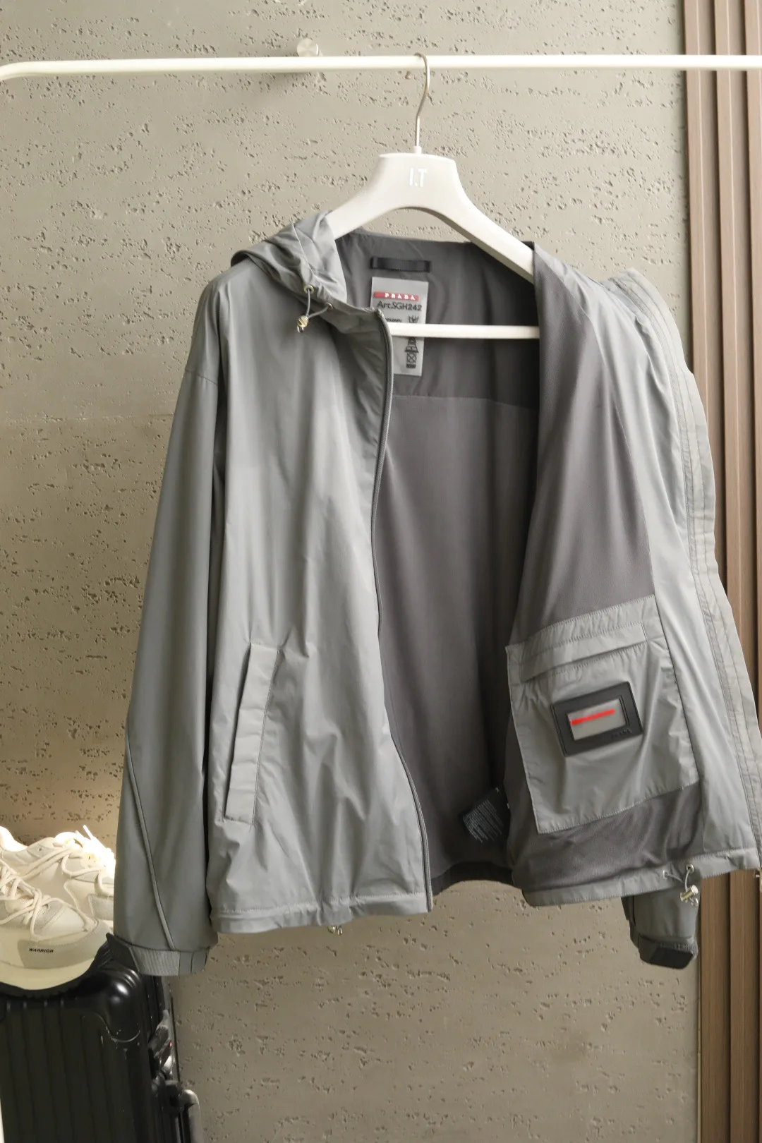 Куртки И Пуховики Мужские Prada 10629541