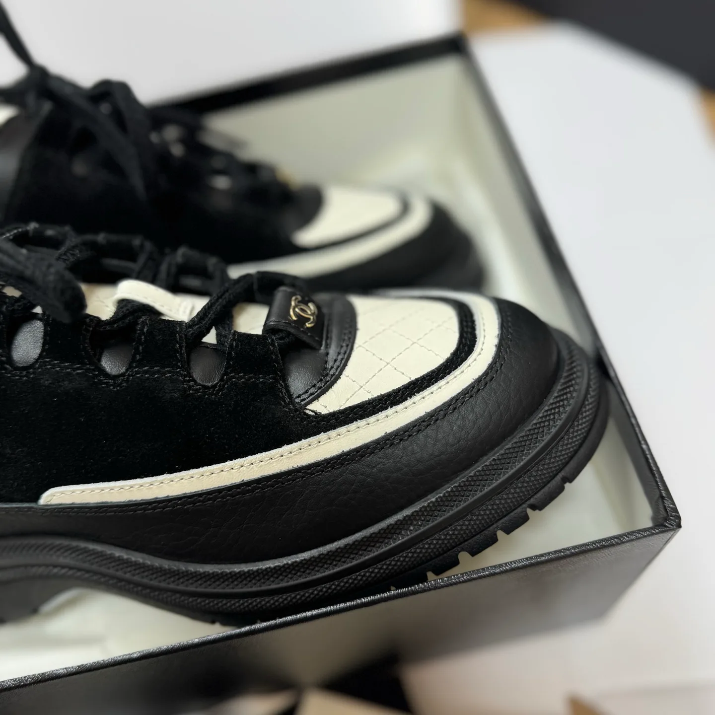 Кроссовки Женские Chanel 63309