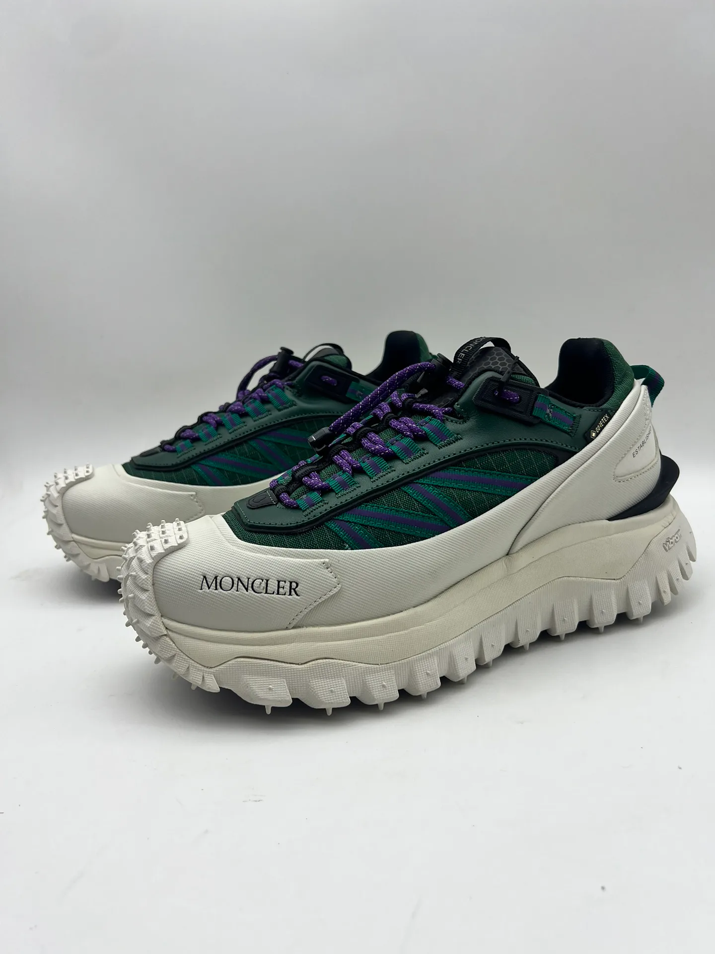 Кроссовки Женские Moncler 18993855
