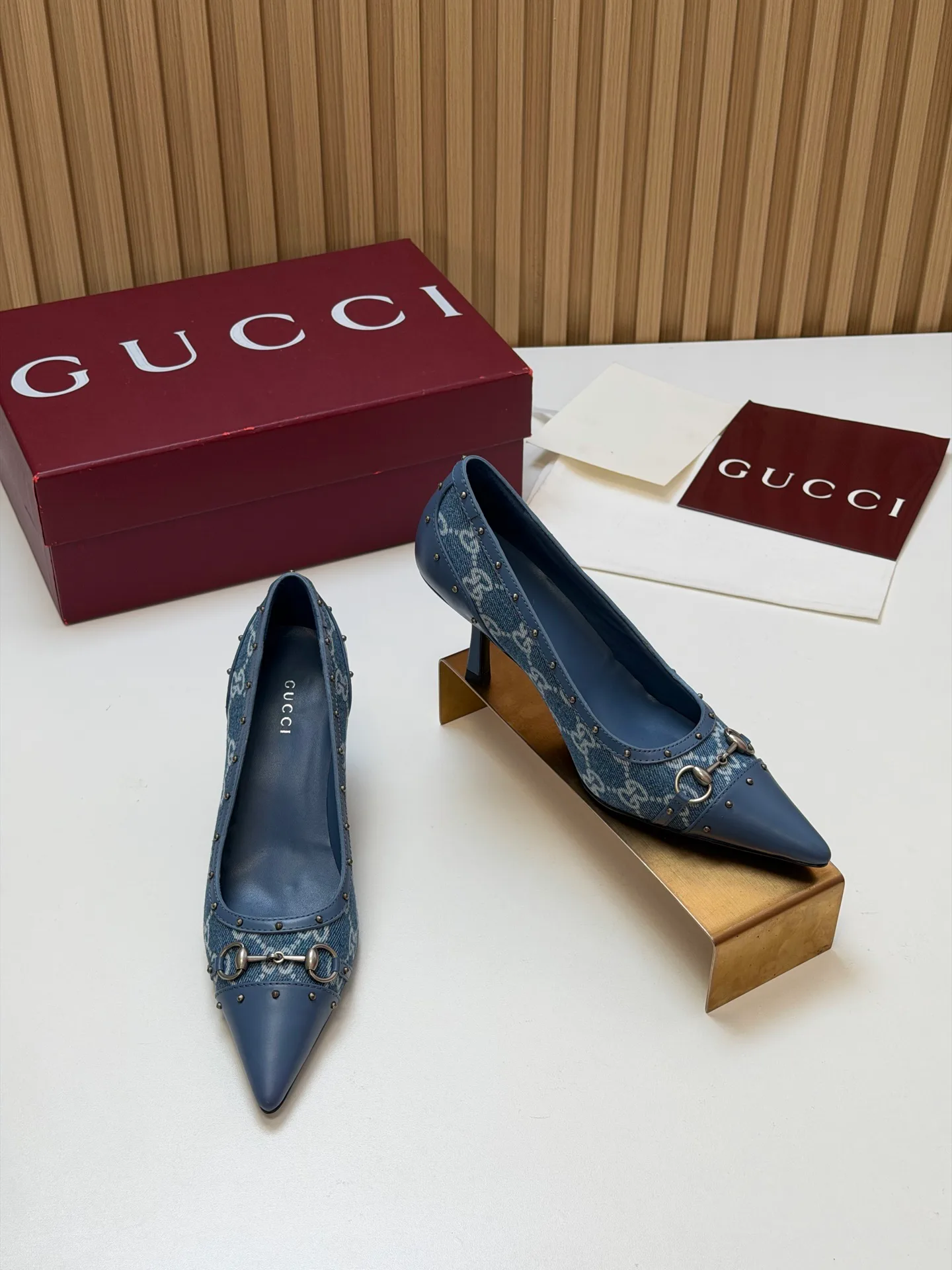 Туфли Женские Gucci 17631696