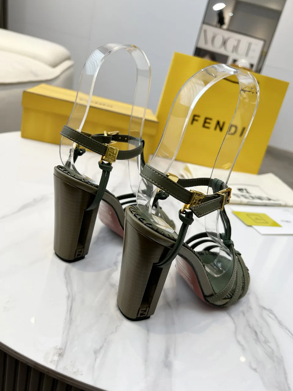 Босоножки Женские Fendi 31872