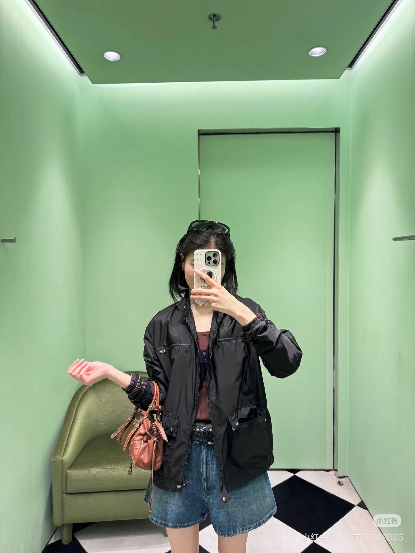 Куртки И Пуховики Женские Prada 17995952