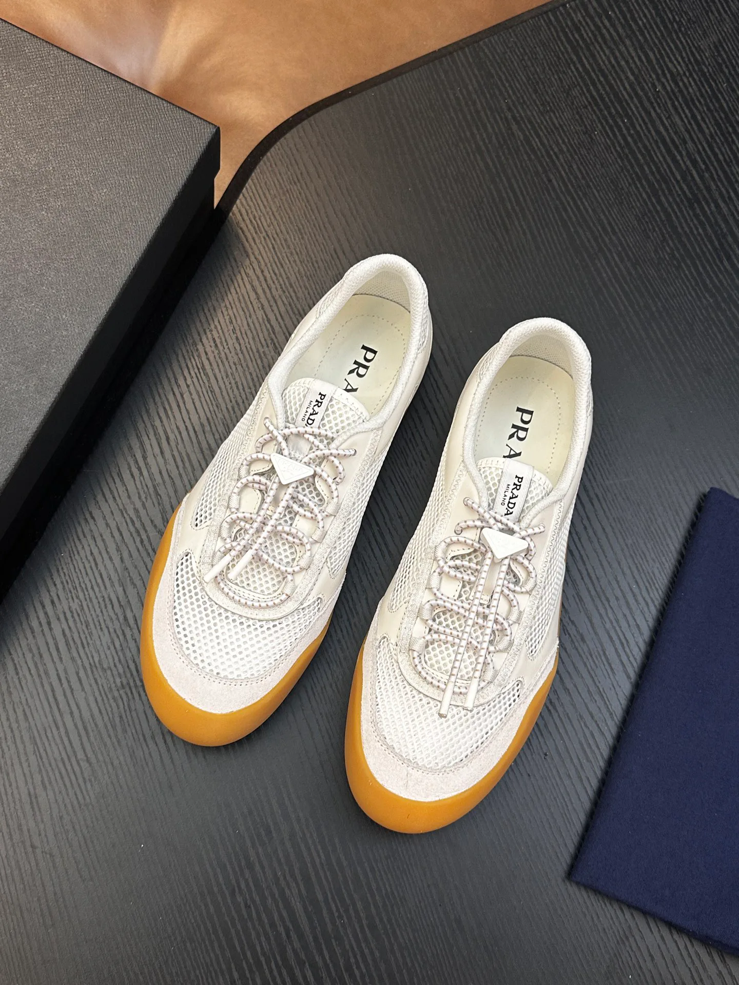 Кроссовки Мужские Prada 19398626