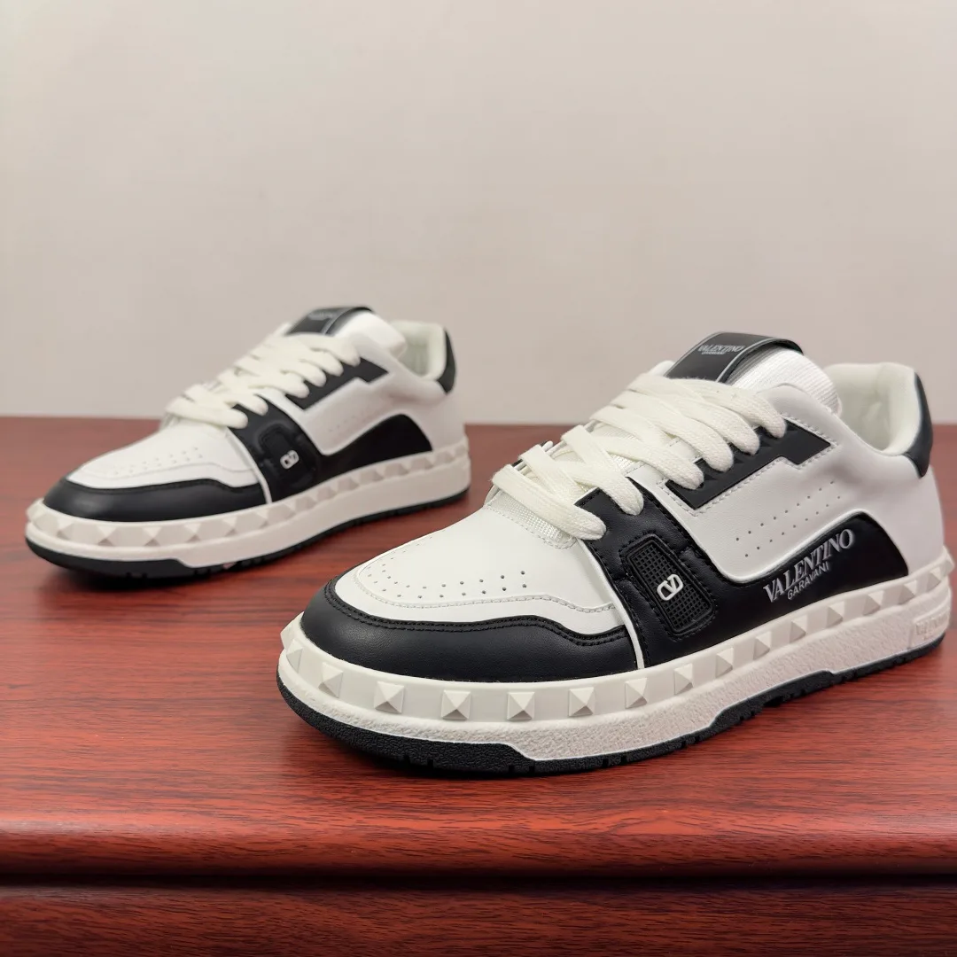 Кроссовки Мужские Valentino 1142046