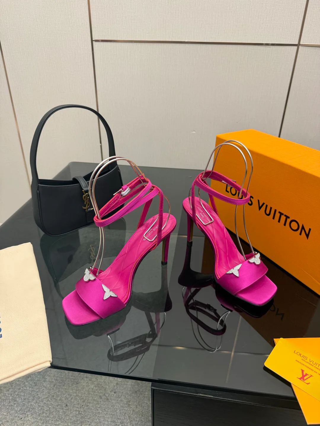 Босоножки Женские Louis Vuitton 5052034