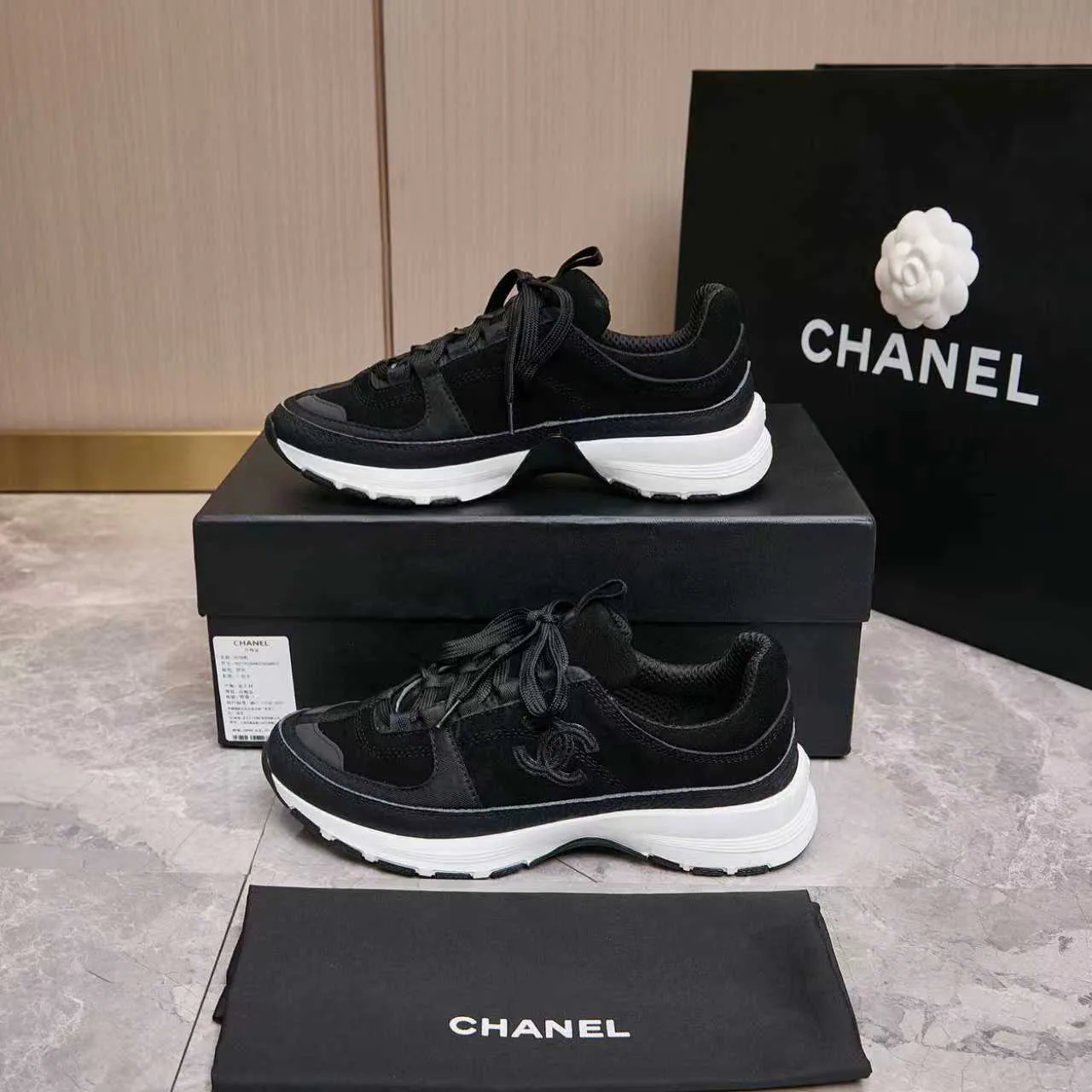 Кроссовки Женские Chanel 10515983