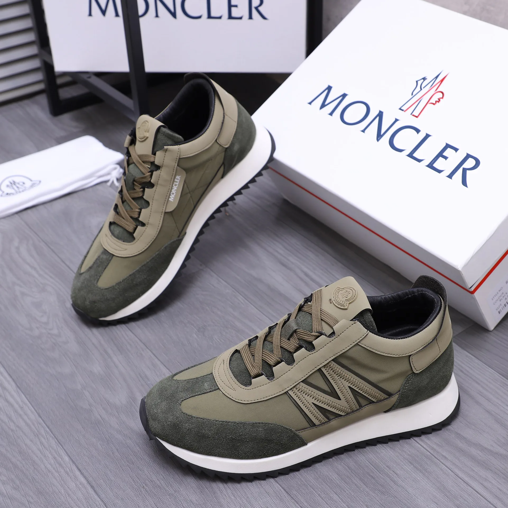 Кроссовки Мужские Moncler 4193349