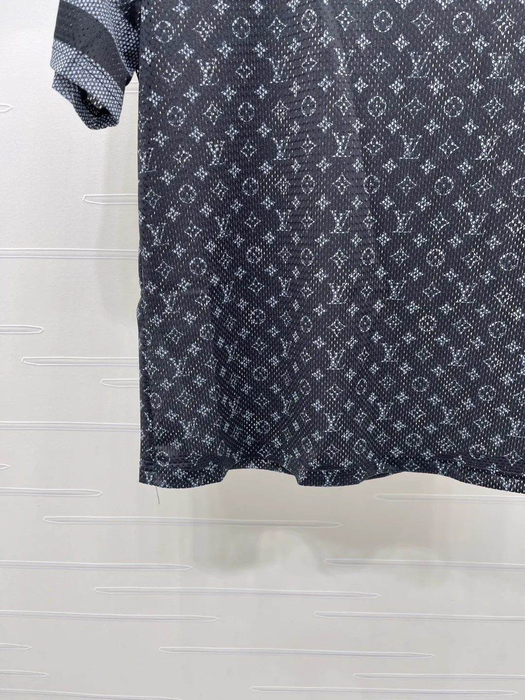 Футболки Женские Louis Vuitton 17361198