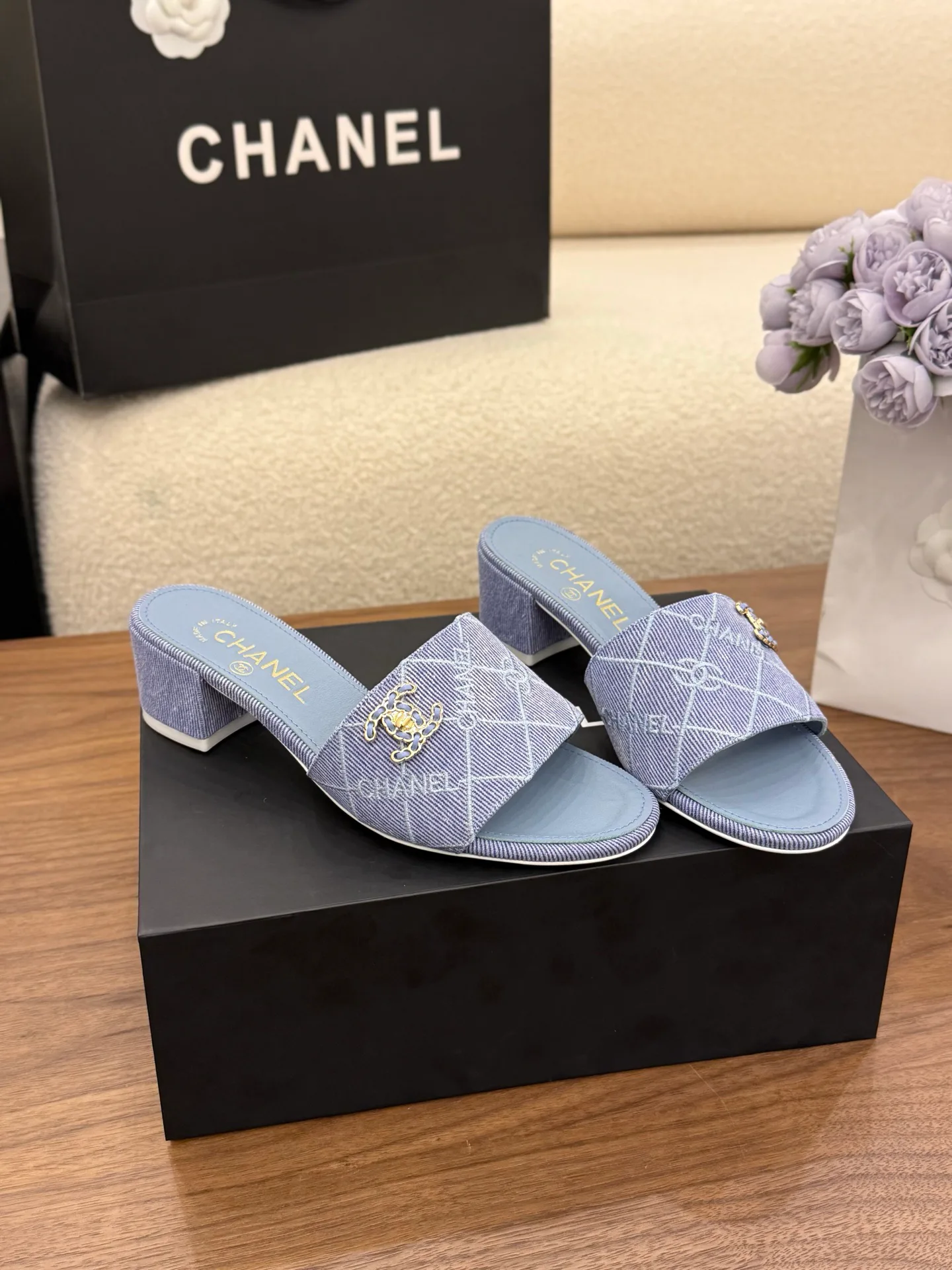 Сандалии Женские Chanel 11559213