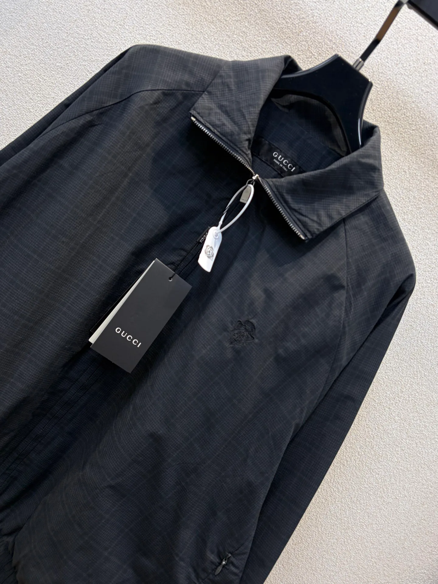 Куртки И Пуховики Женские Gucci 18925601