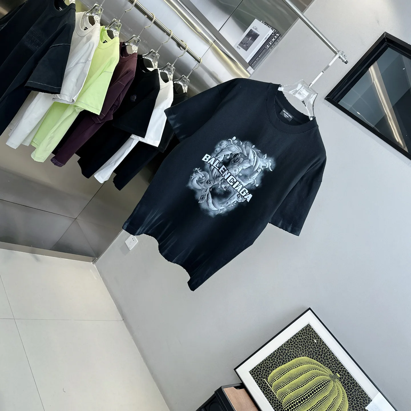 Футболки Женские Balenciaga 9897