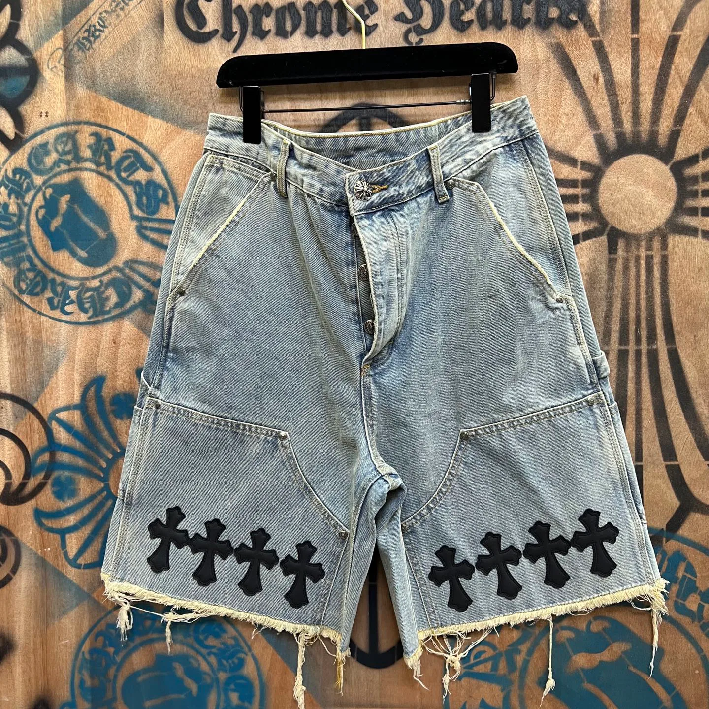 Шорты Женские Chrome Hearts 10941816