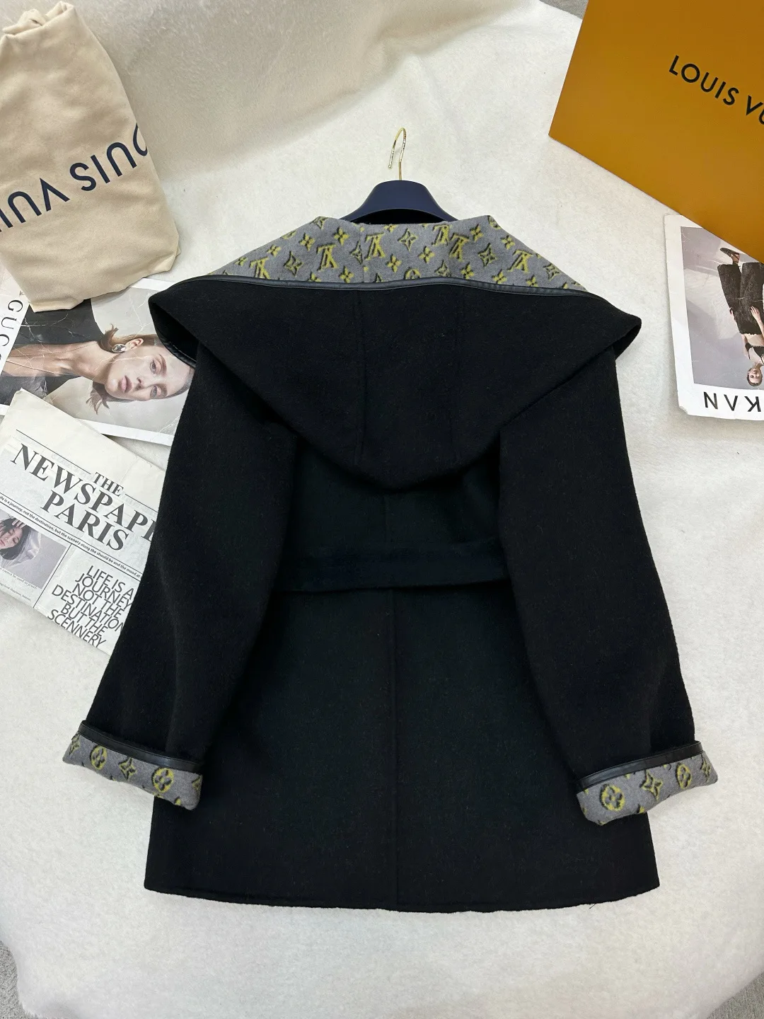 Пальто Женские Louis Vuitton 3532945