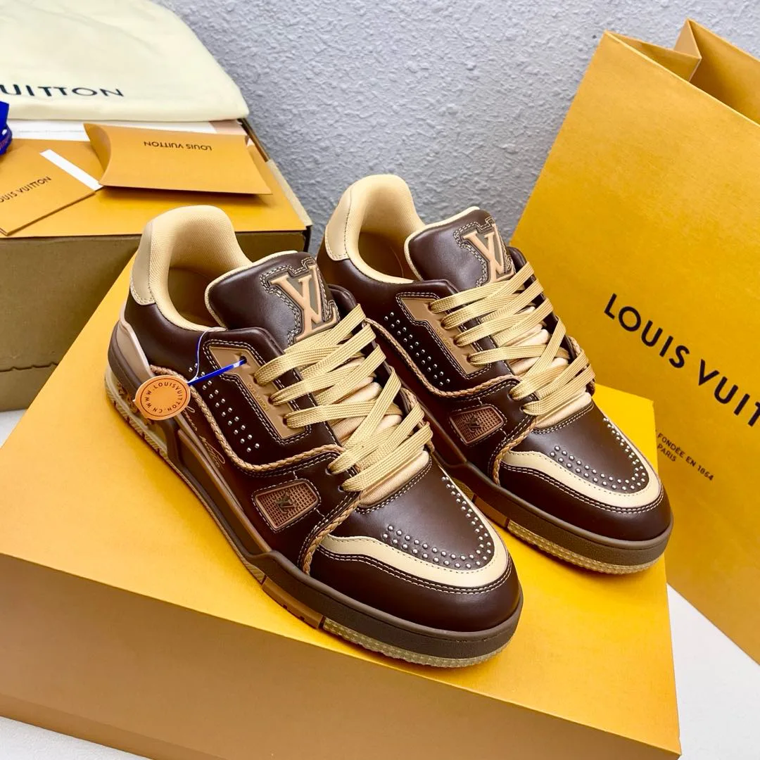 Кроссовки Женские Louis Vuitton 2679349