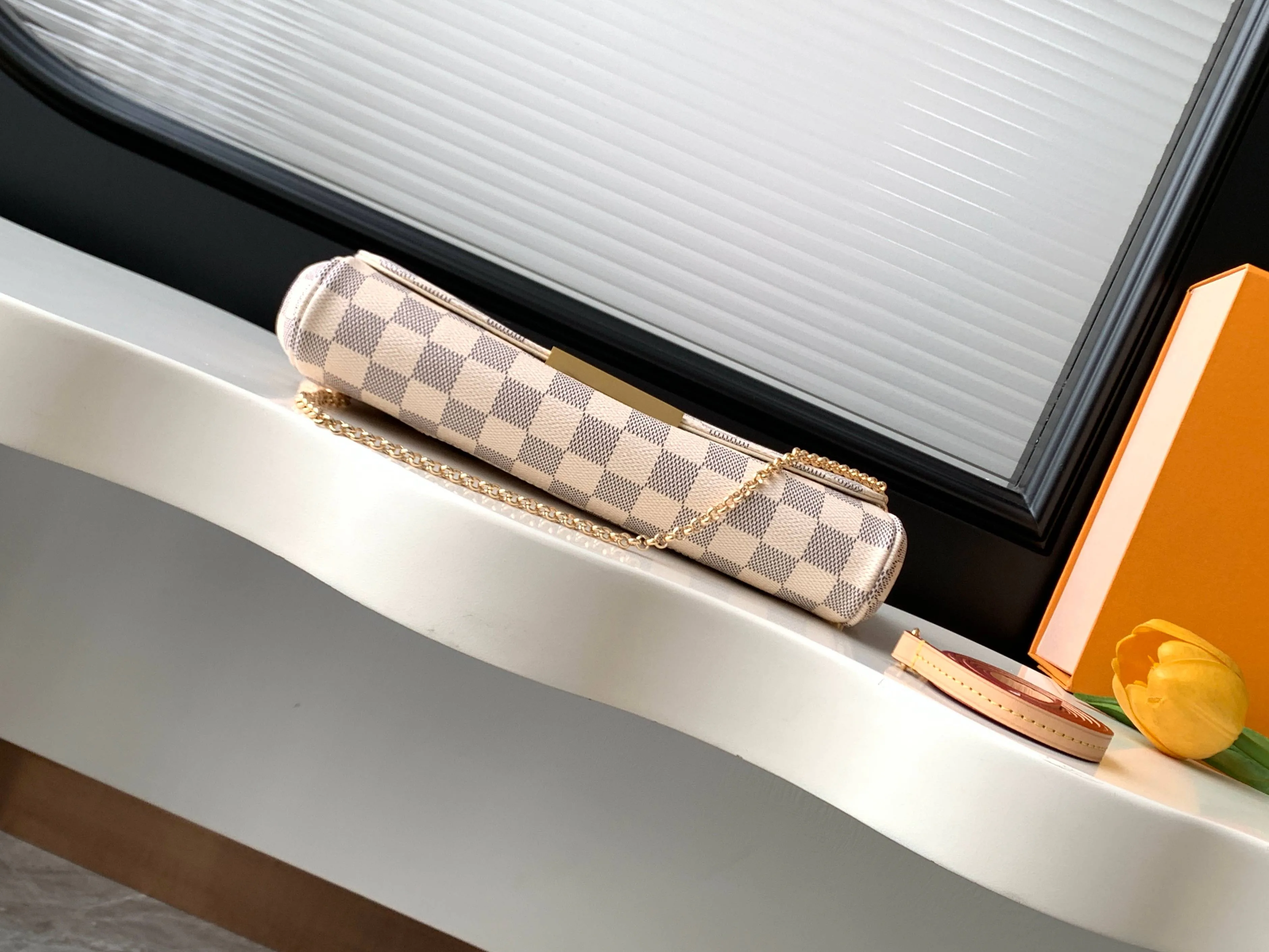 Сумки На Ремне Женские Louis Vuitton 87165