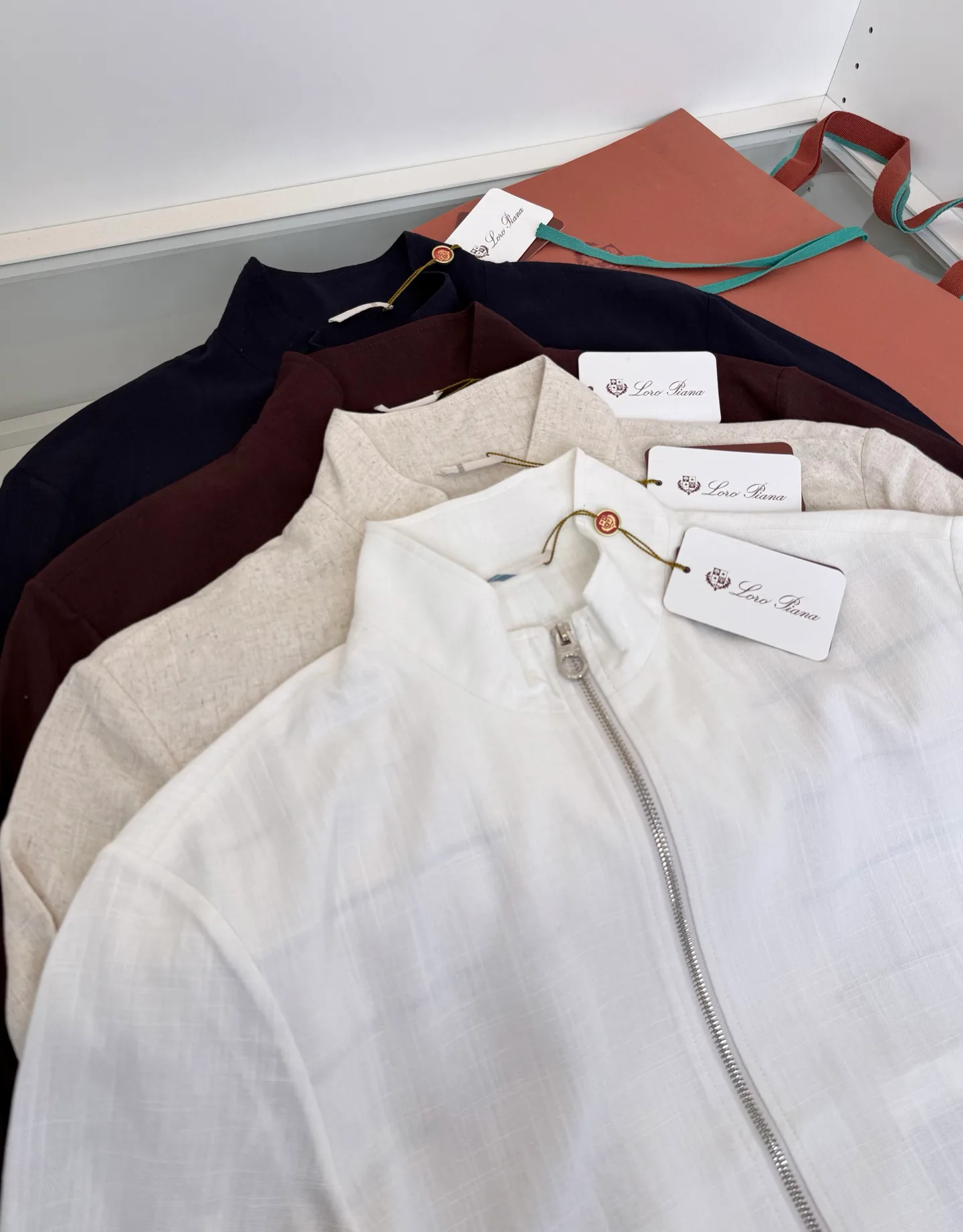Куртки И Пуховики Мужские Loro Piana 18244529