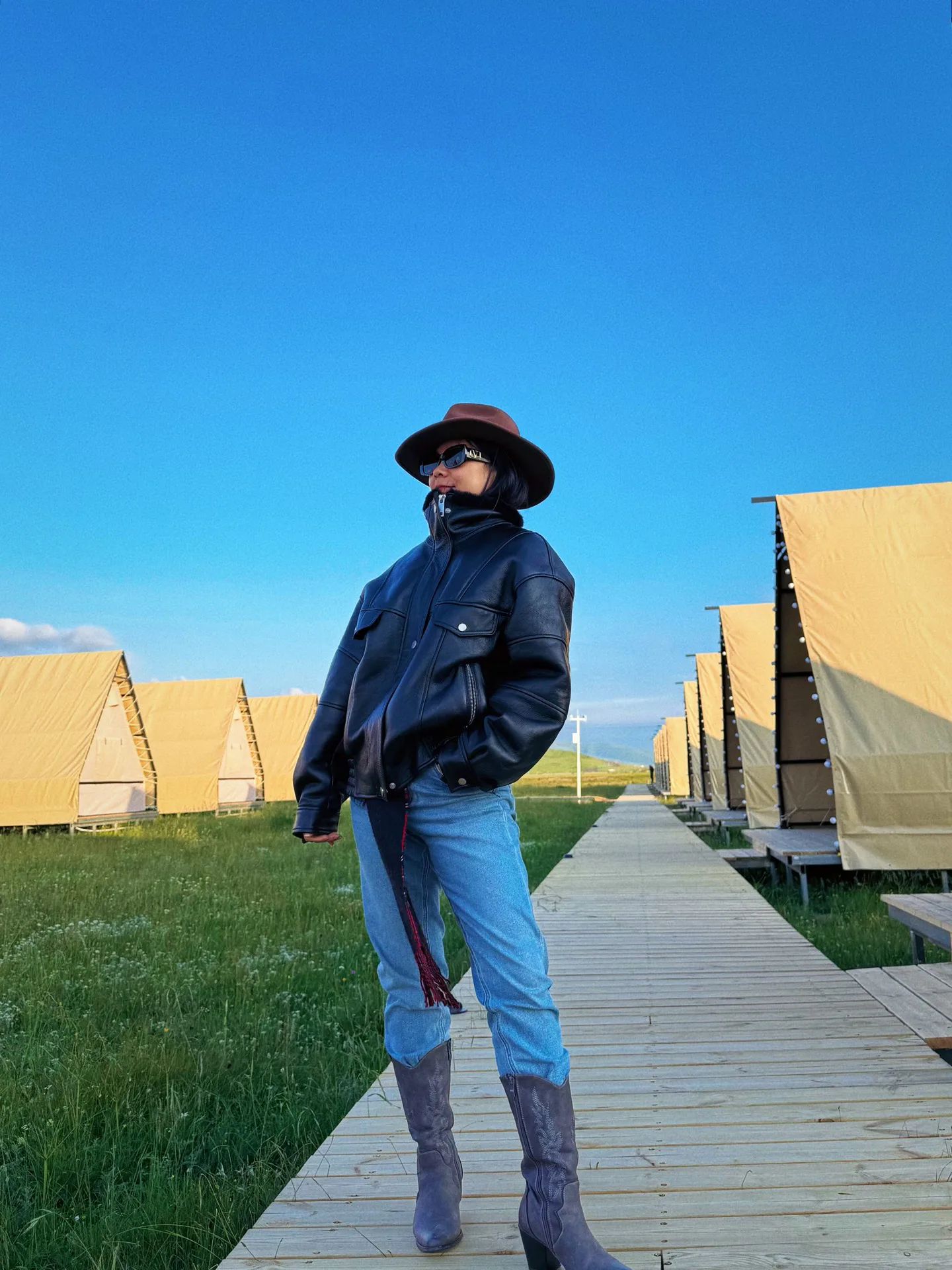 Куртки Женские Saint Laurent 70180