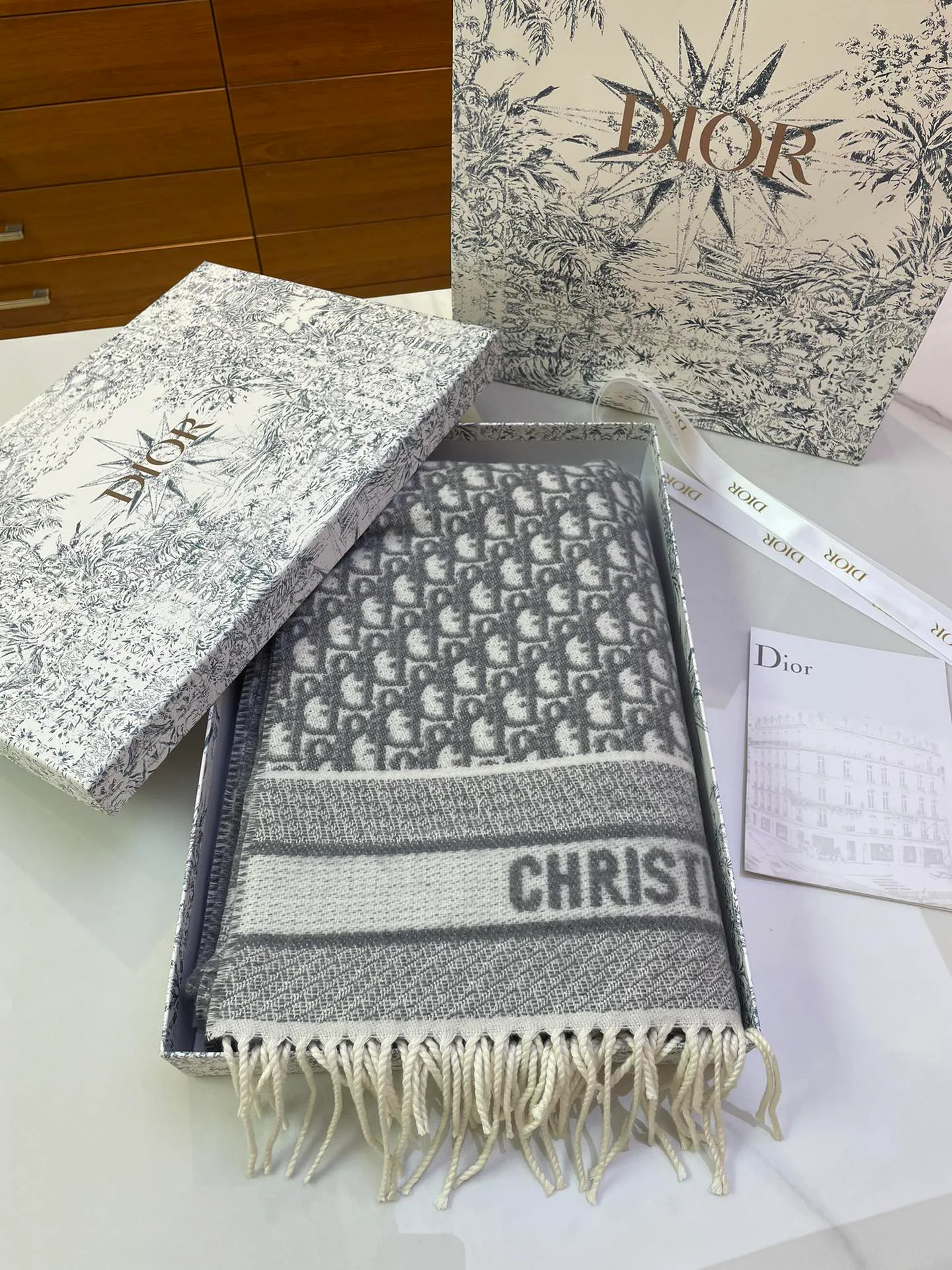 Шарфы Christian Dior 76810