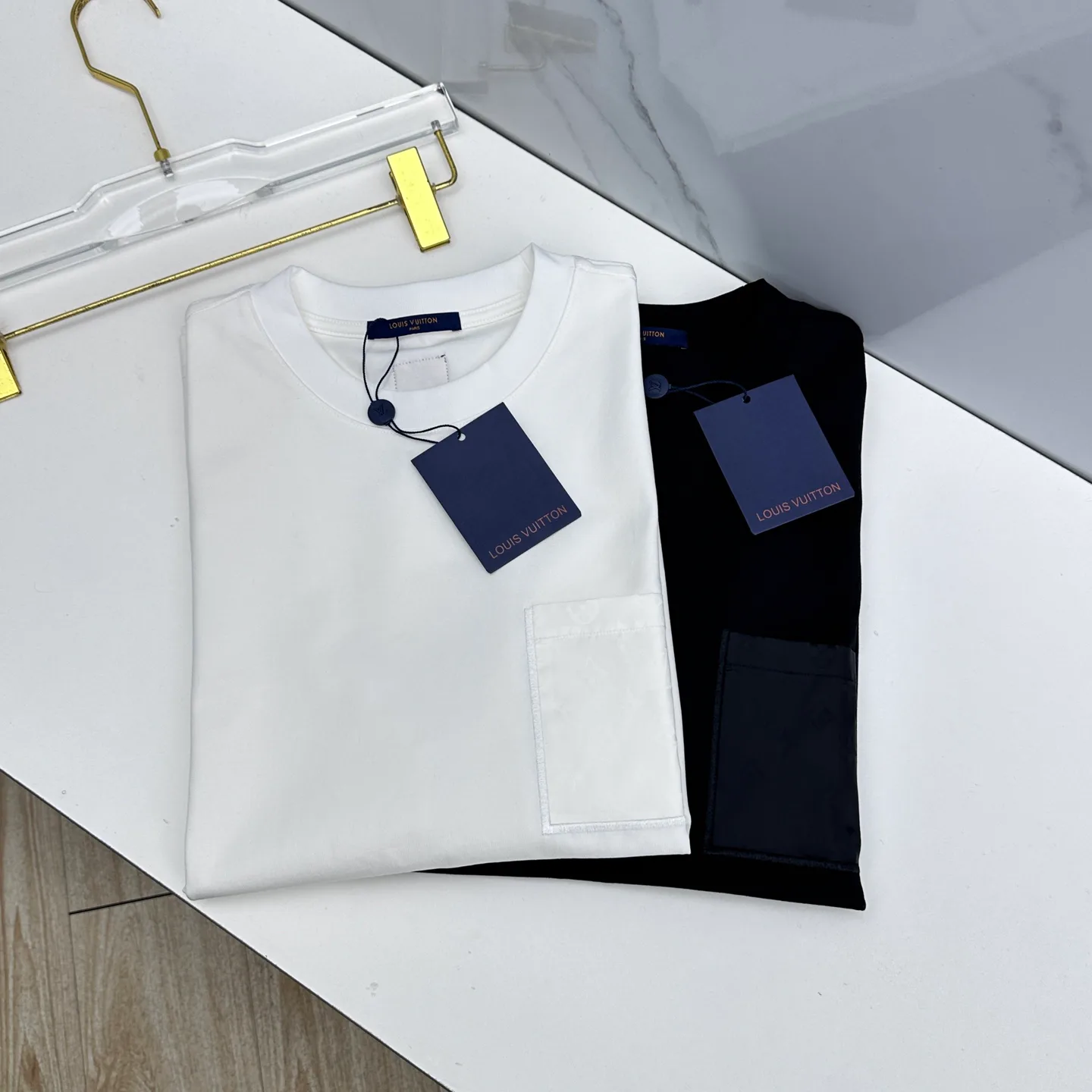 Футболки Мужские Louis Vuitton 2237395