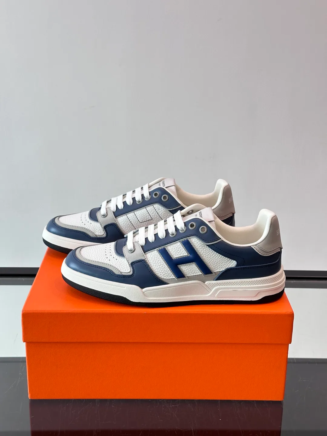 Кроссовки Мужские Hermes 18500629