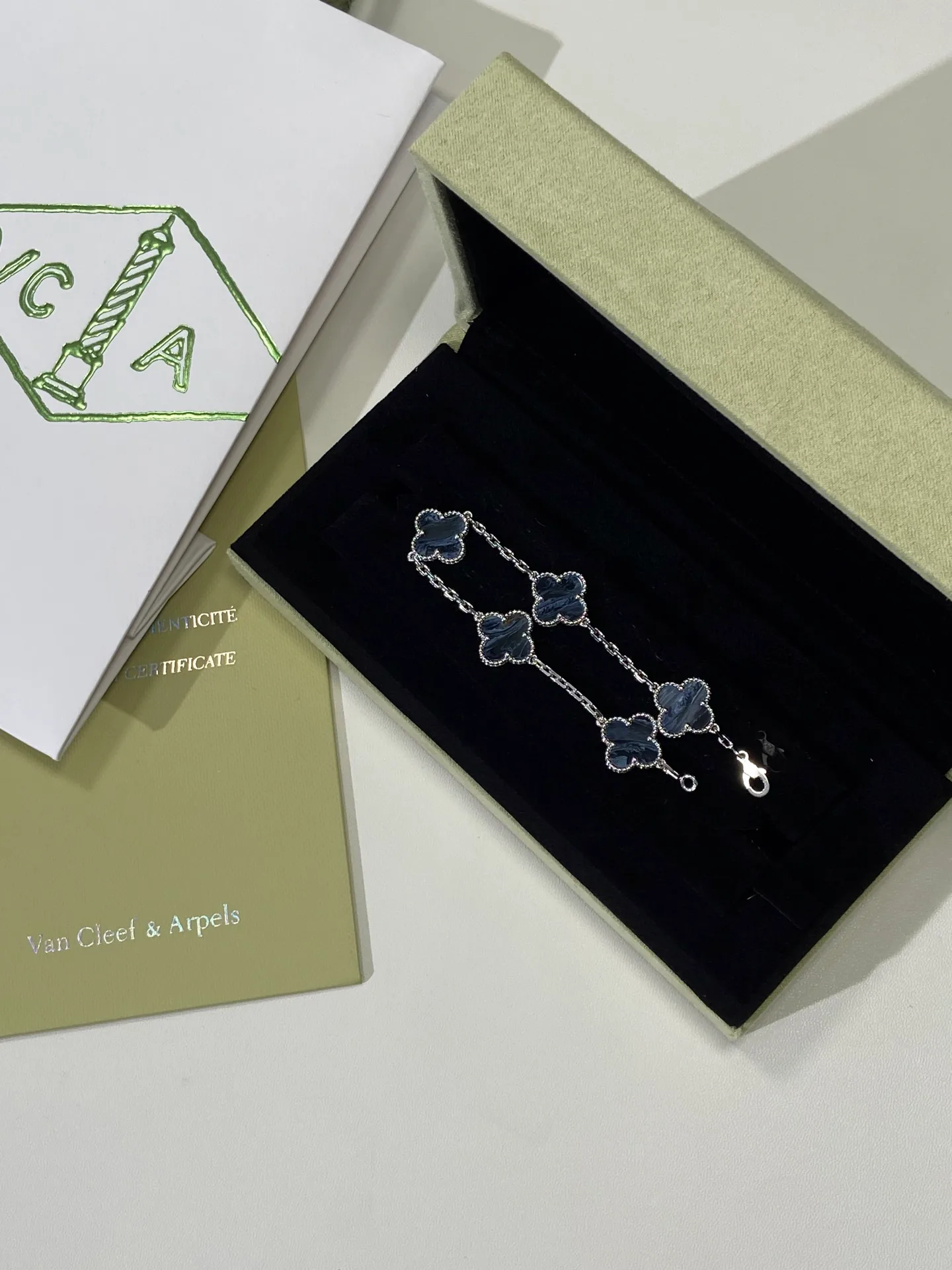 Бижутерия Van Cleef & Arpels 86046