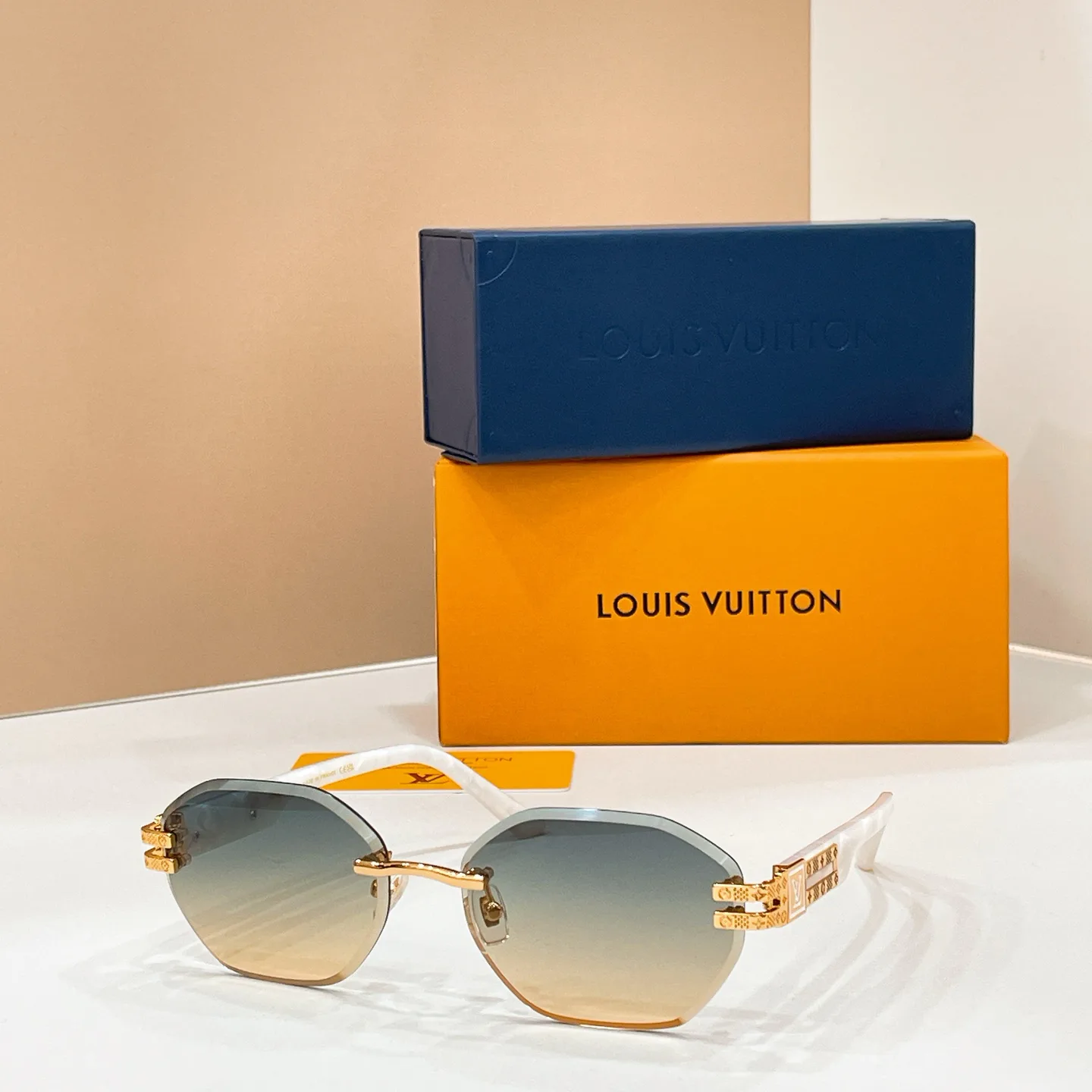 Классические Сумки Женские Louis Vuitton 11432728