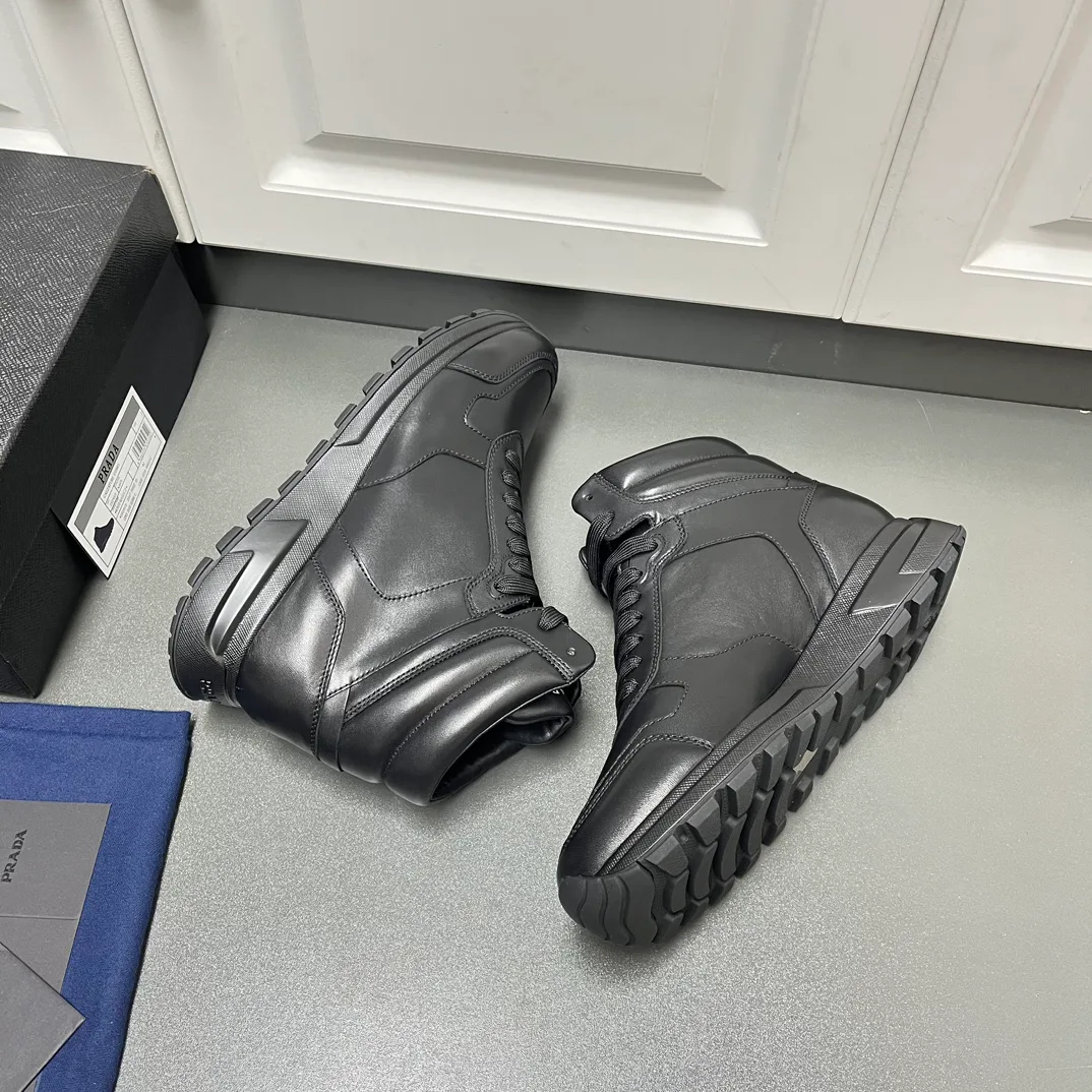 Кроссовки Мужские Prada 166274