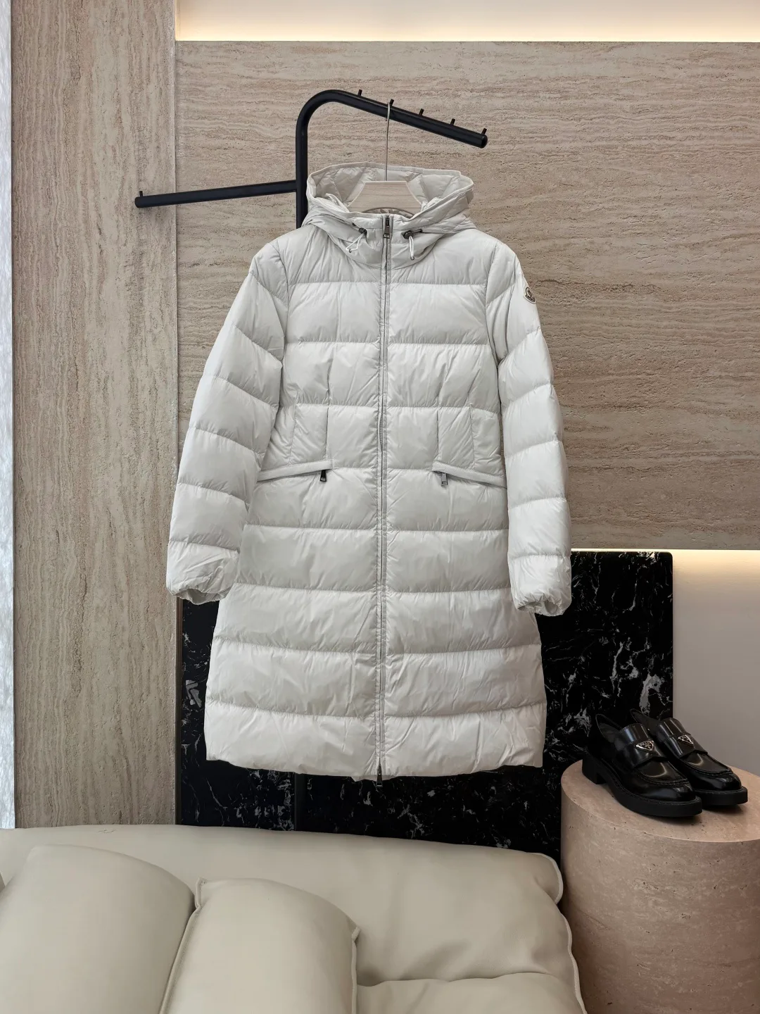 Куртки И Пуховики Женские Moncler 18629925