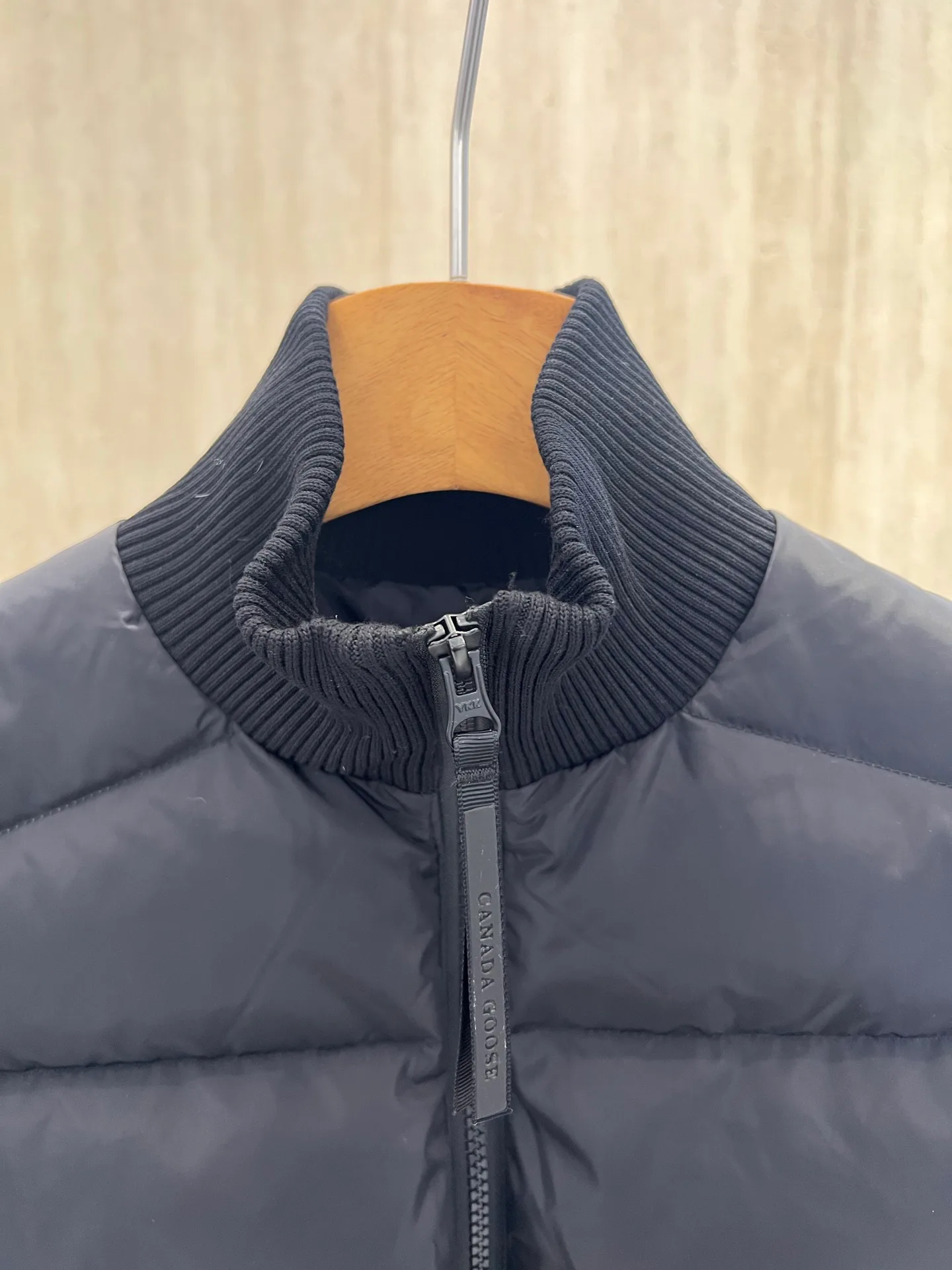 Куртки И Пуховики Мужские Canada Goose 18231176