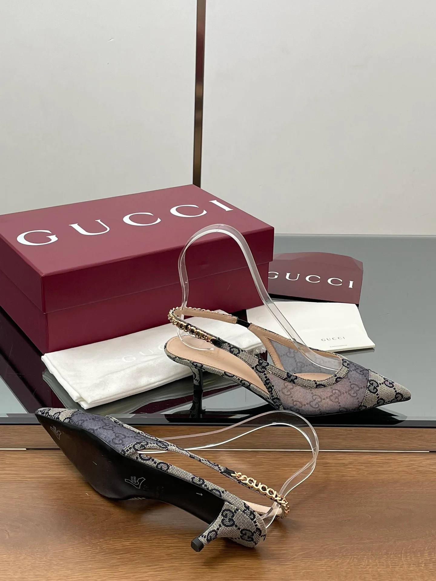 Туфли Женские Gucci 805260