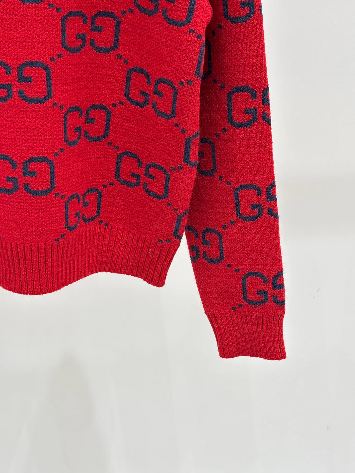 Джемперы И Свитеры Женские Gucci 1912688
