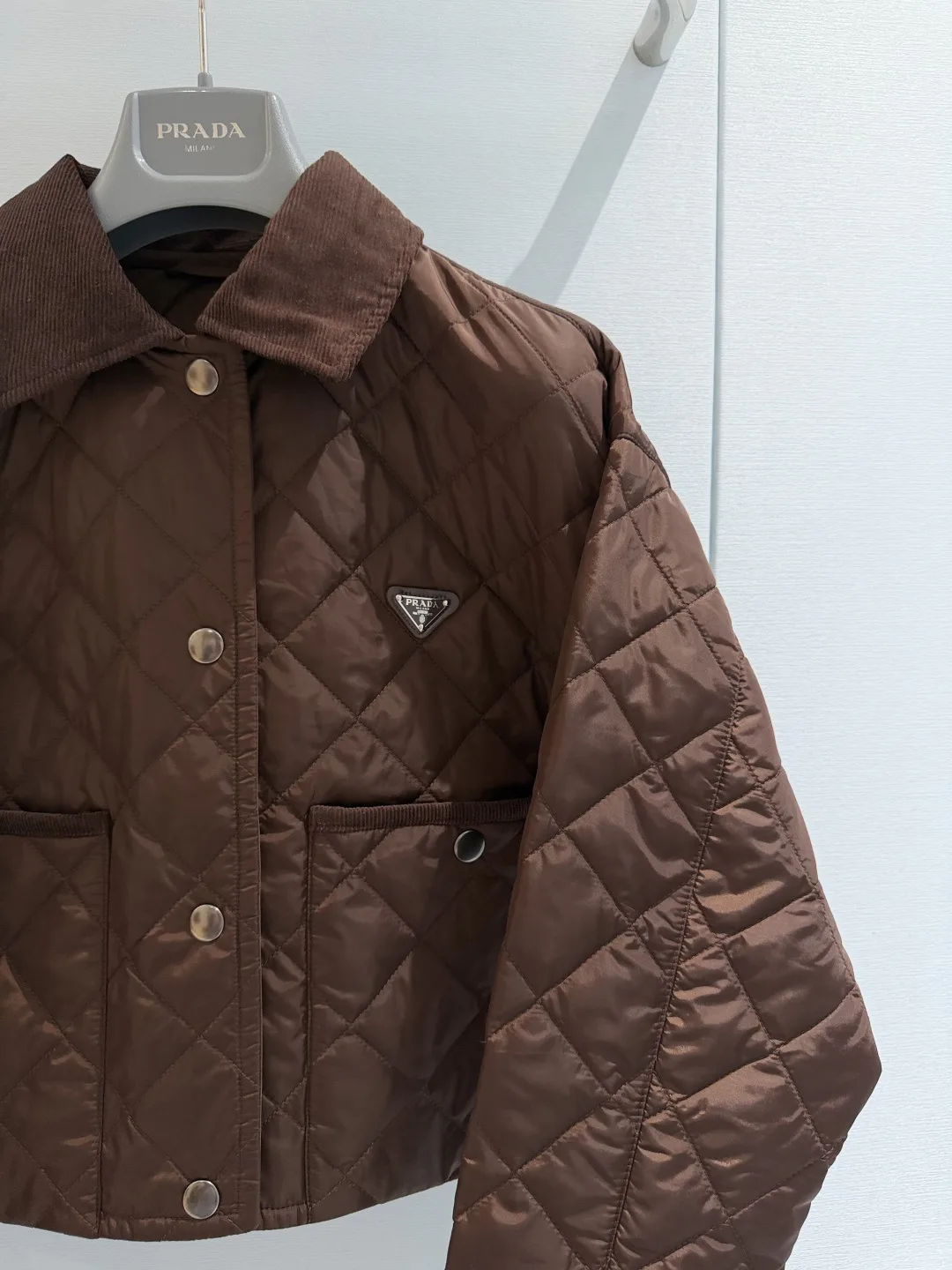 Куртки И Пуховики Женские Prada 18184972