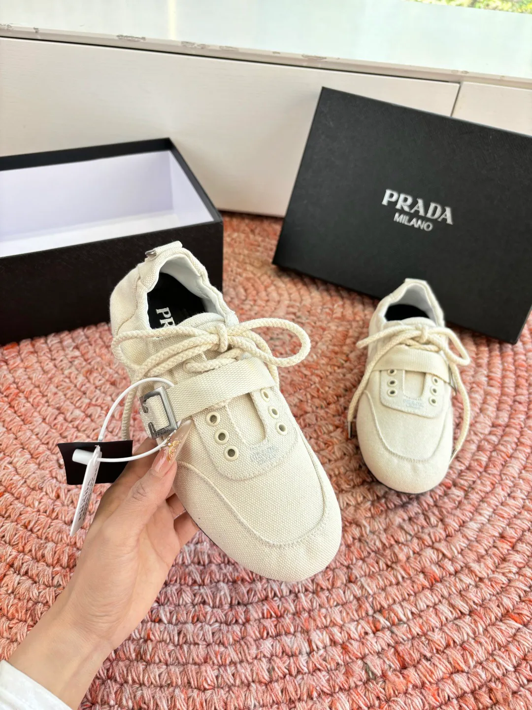 Кроссовки Женские Prada 10446955