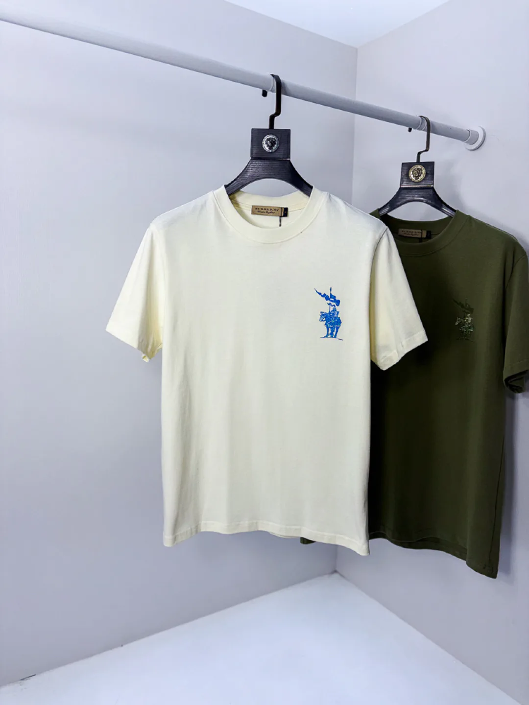 Футболки Женские Burberry 12764029