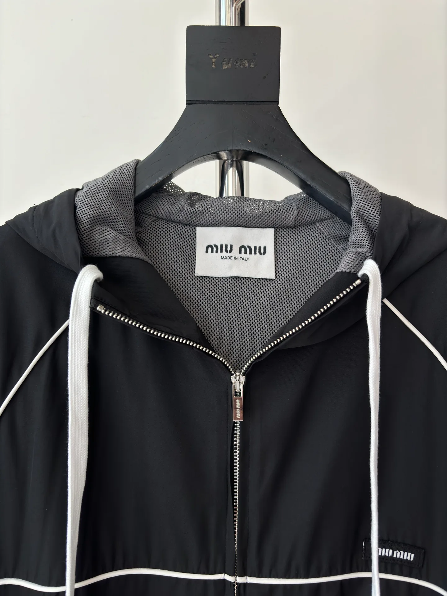 Куртки И Пуховики Женские Miu Miu 31319