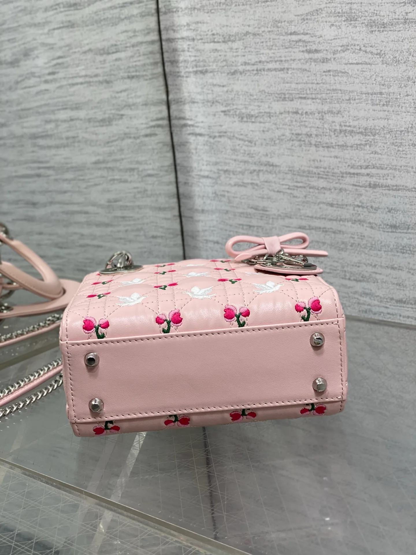 Классические Сумки Женские Christian Dior 17601340
