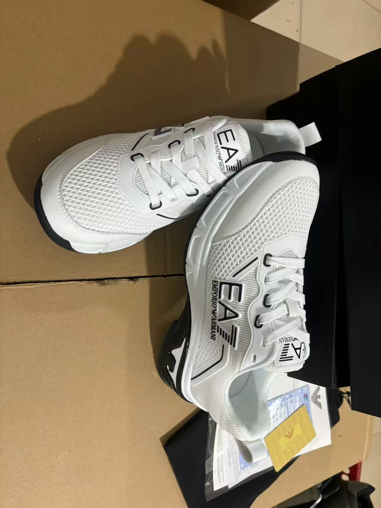 Кроссовки Мужские Armani 16978172