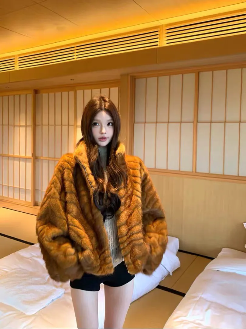 Шубы Женские Fendi 856084