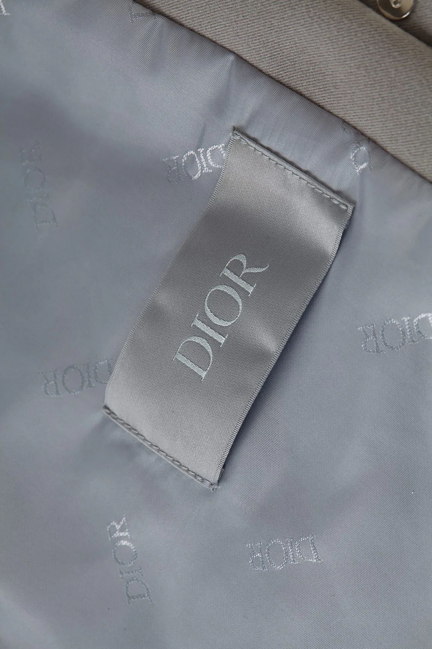 Кожаные Куртки И Дублёнки Женские Christian Dior 1599036