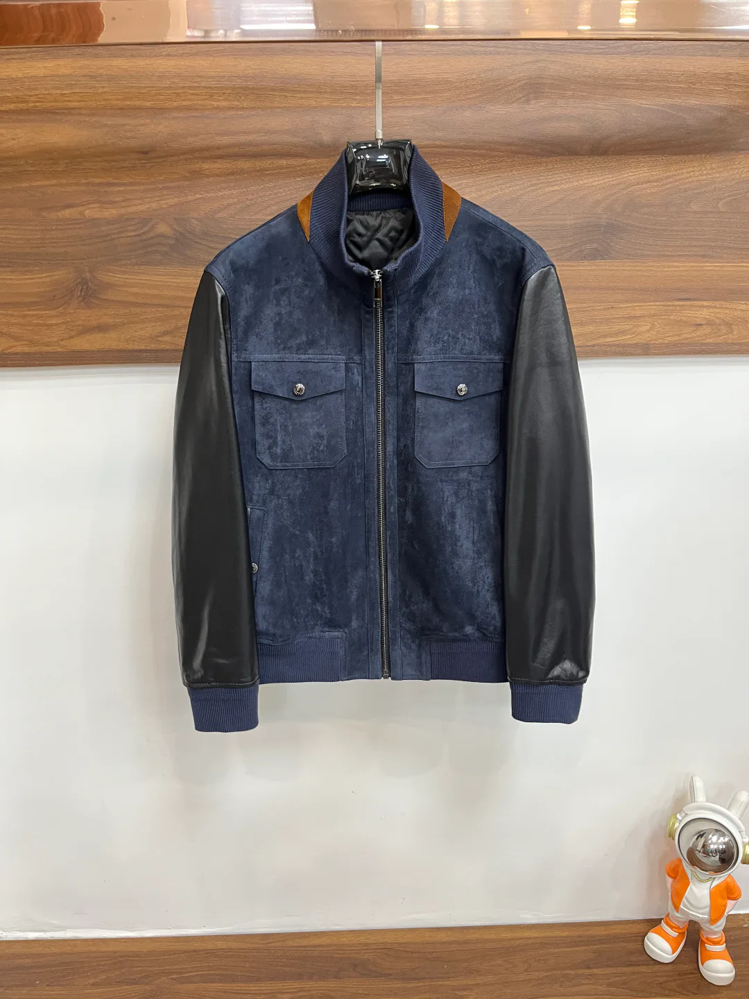 Кожаные Куртки И Дублёнки Мужские Loro Piana 4314568