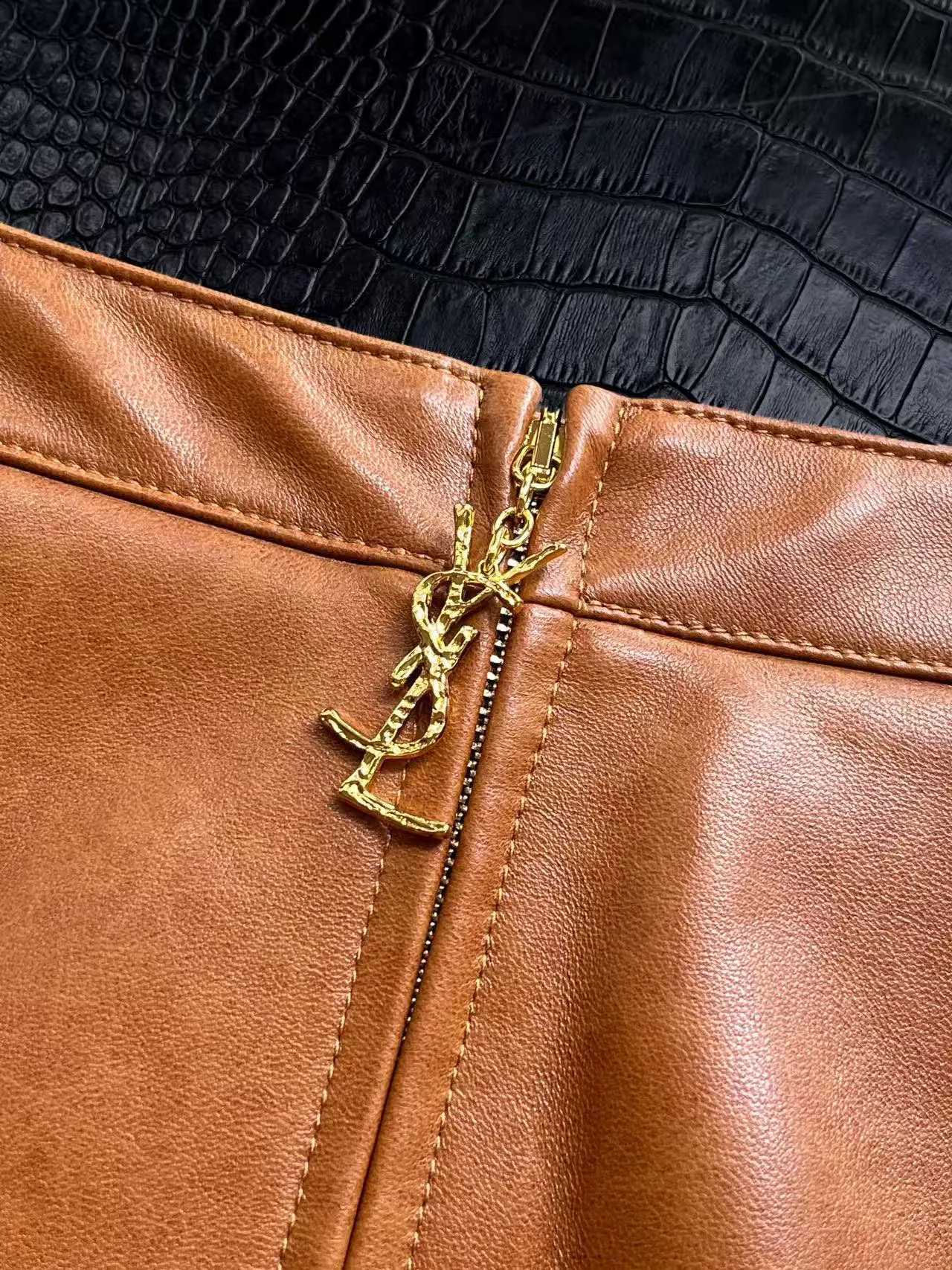 Юбки Женские Saint Laurent 19532425