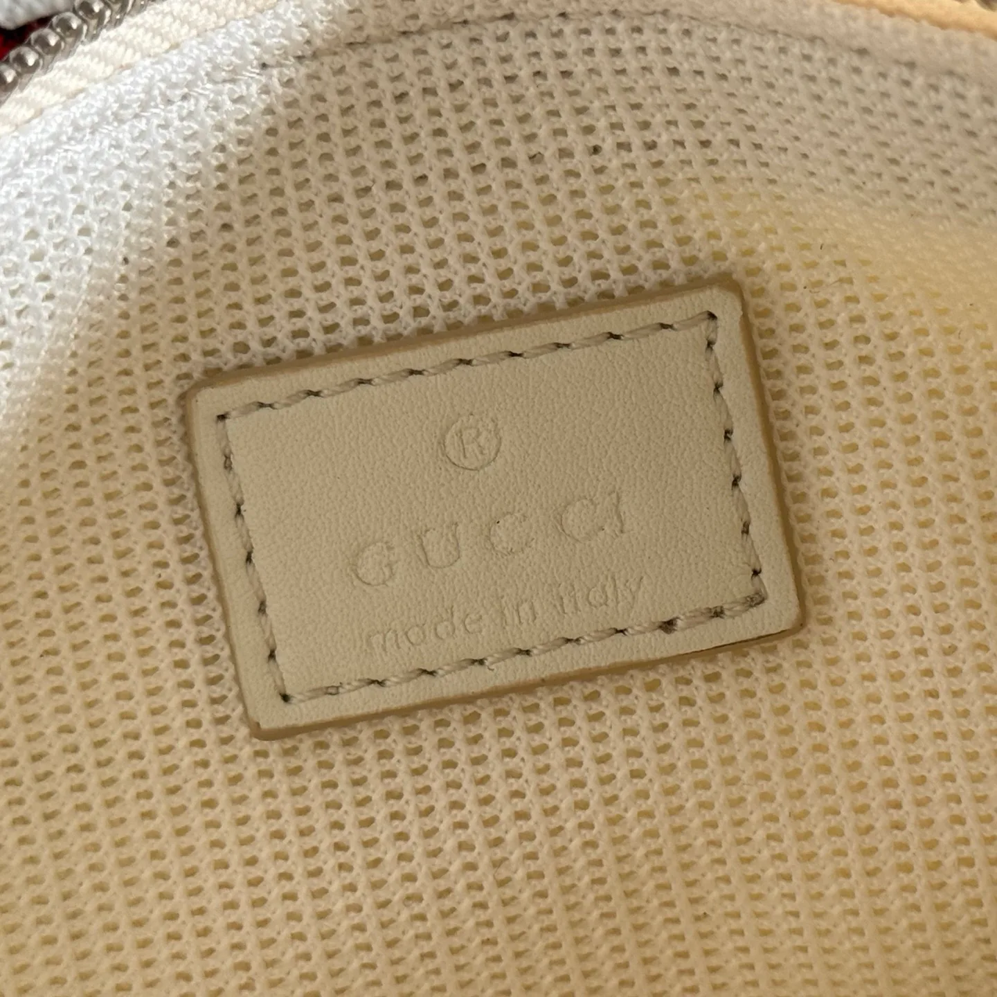 Классические Сумки Женские Gucci 18148091