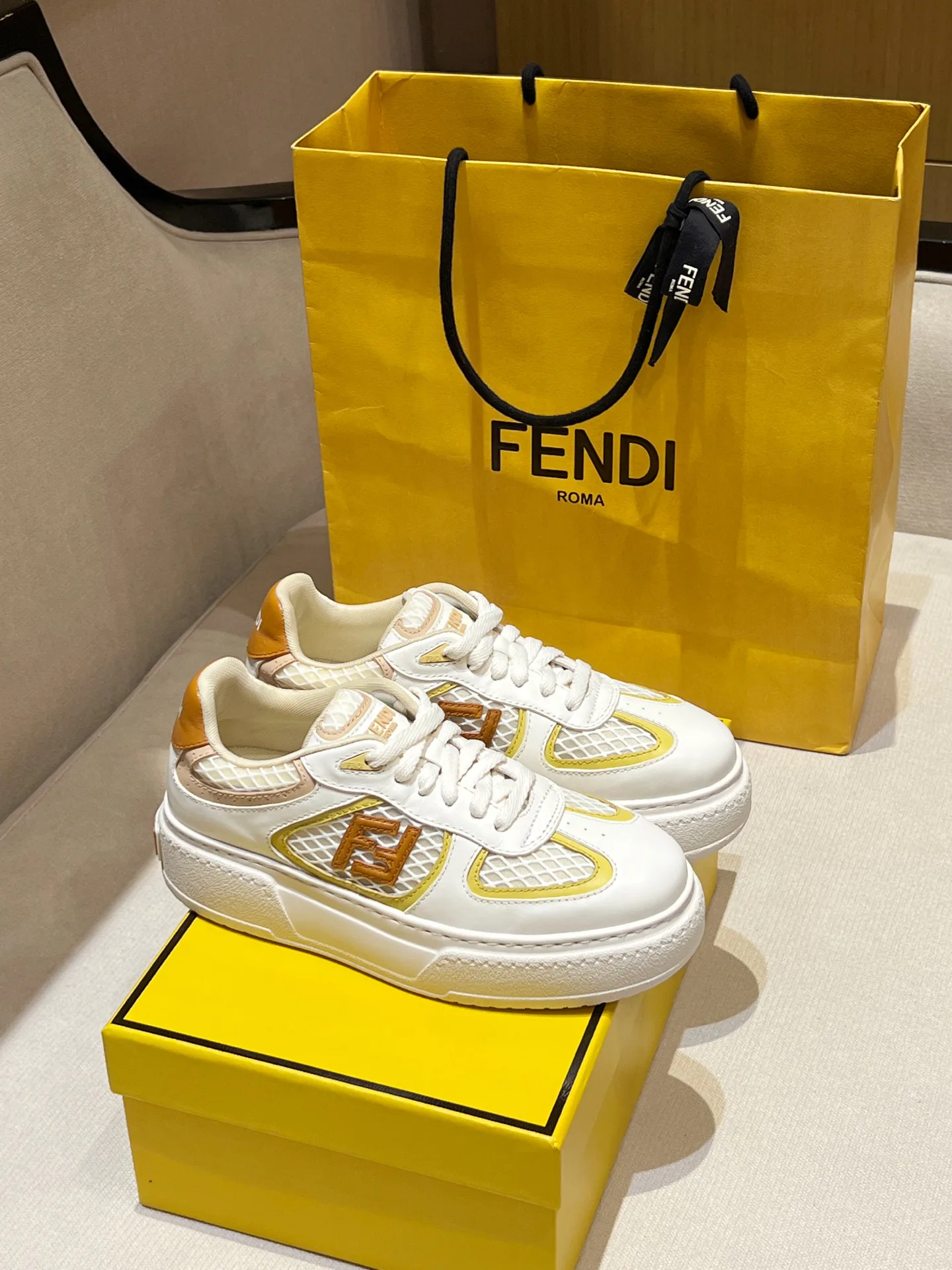 Кеды Женские Fendi 197128