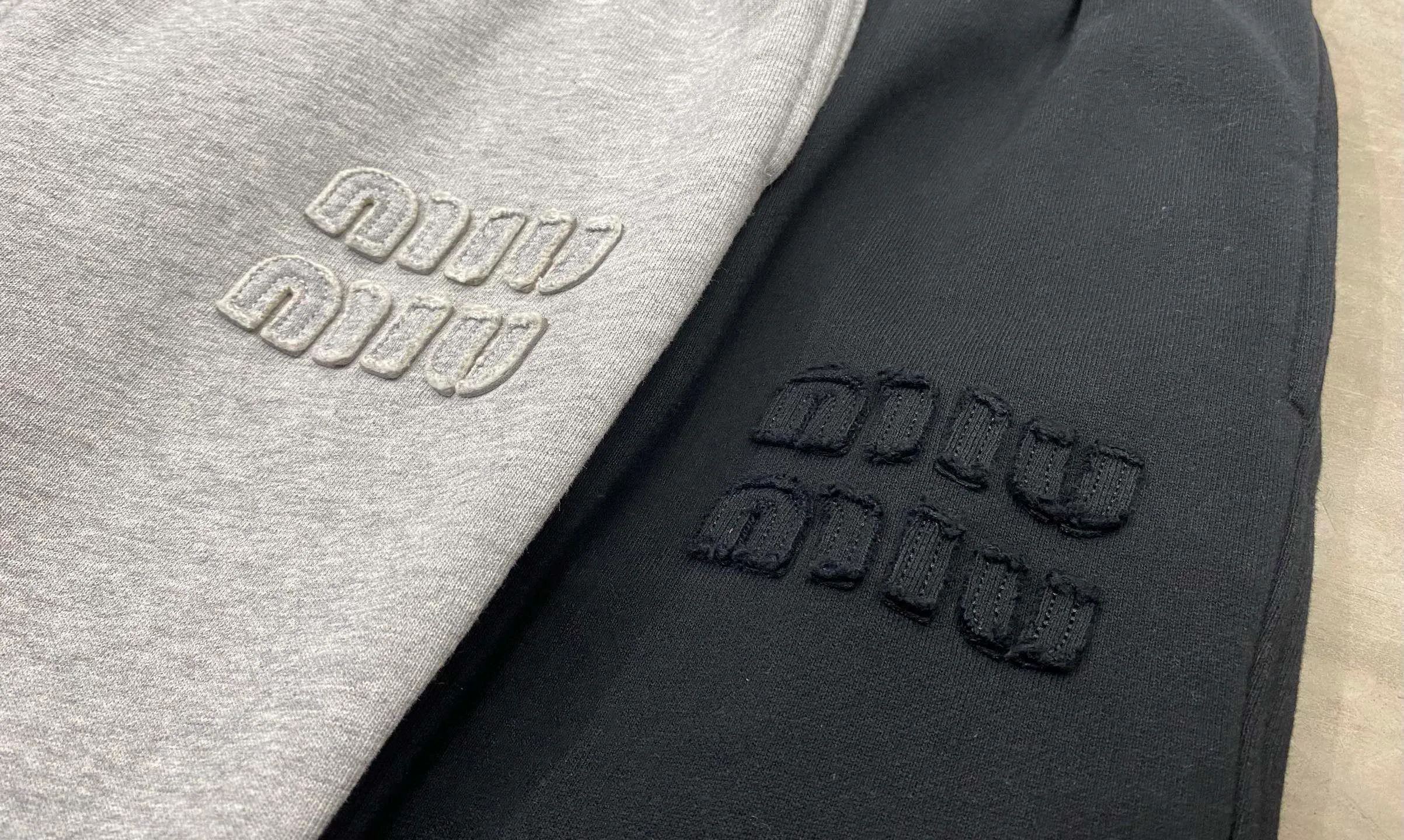 Брюки Женские Miu Miu 687189