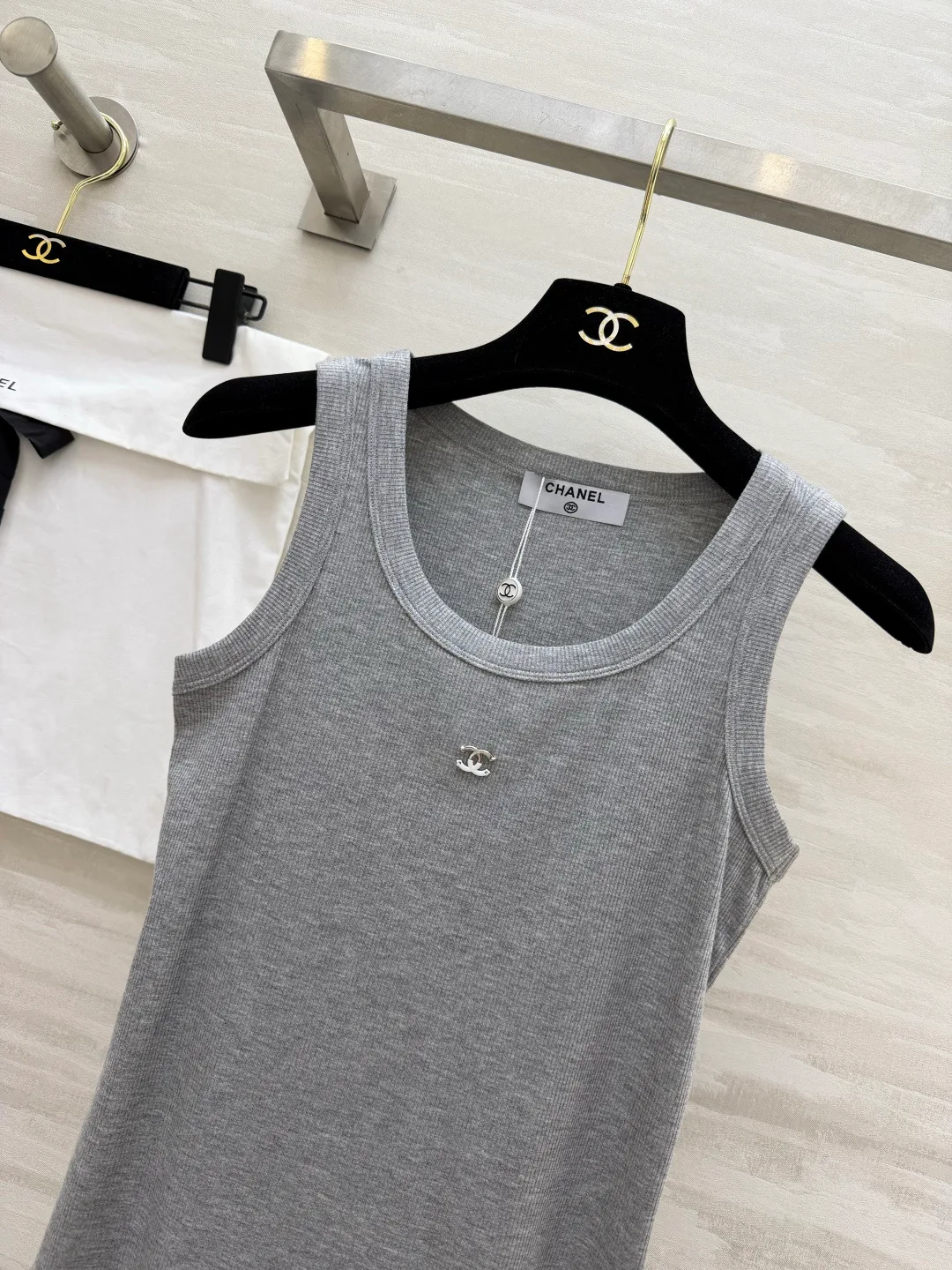Топы Женские Chanel 13583884