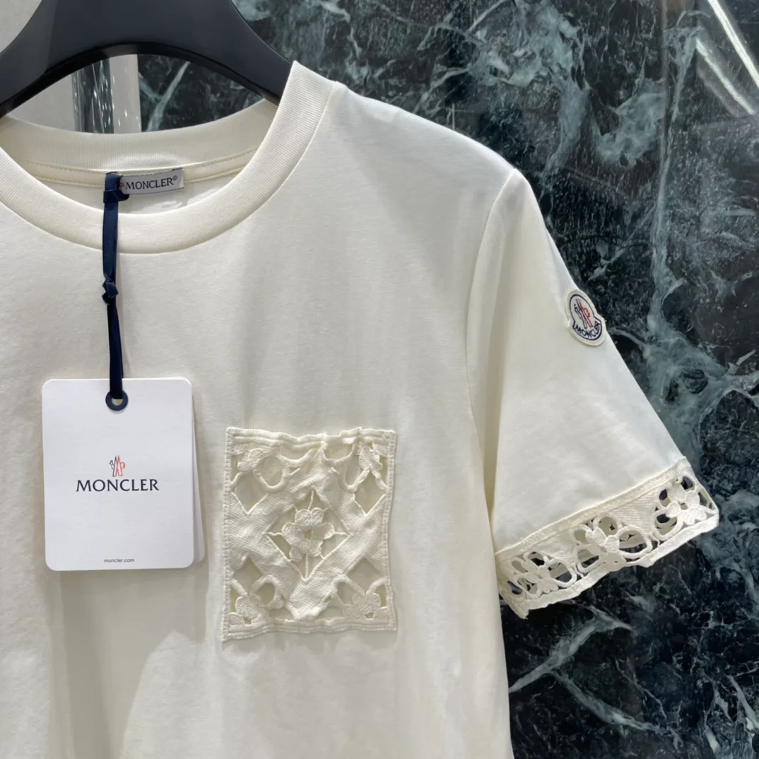 Футболки Женские Moncler 11700312