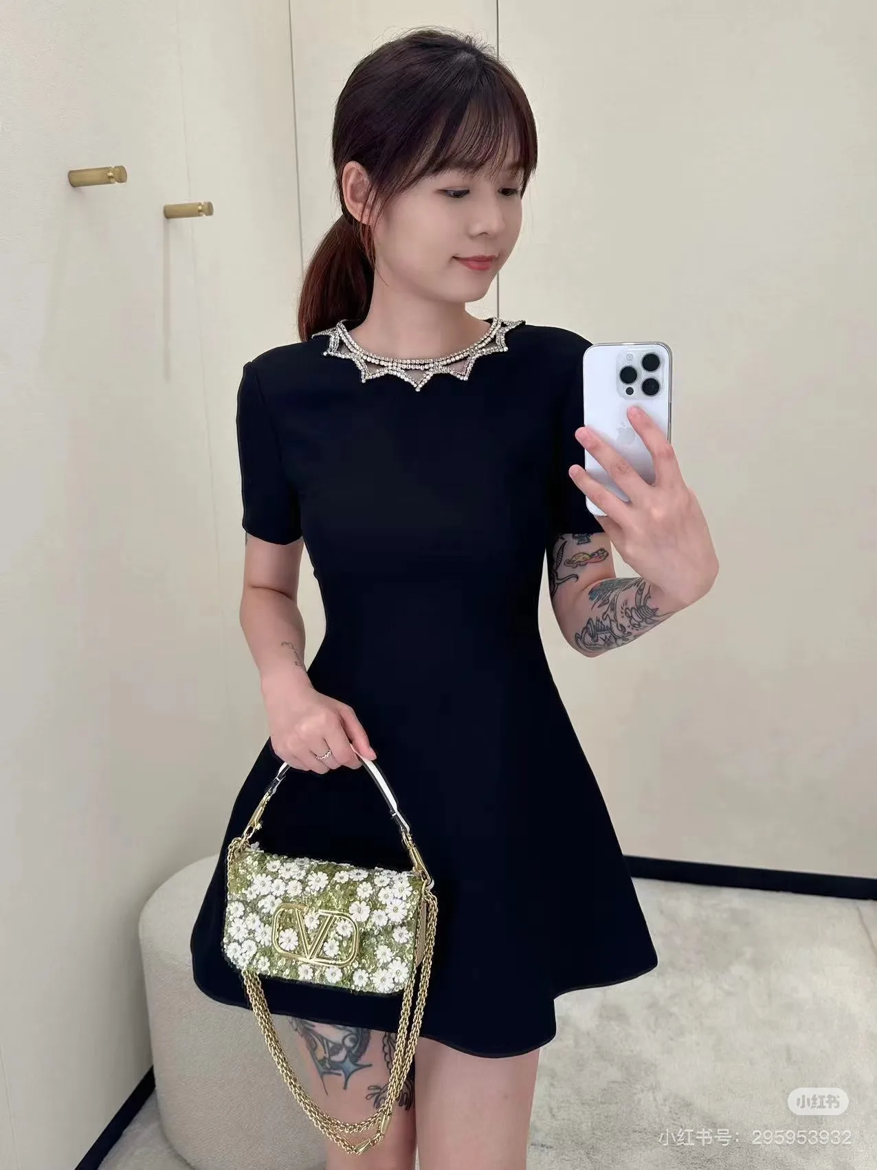 Платья Женские Valentino 11586477