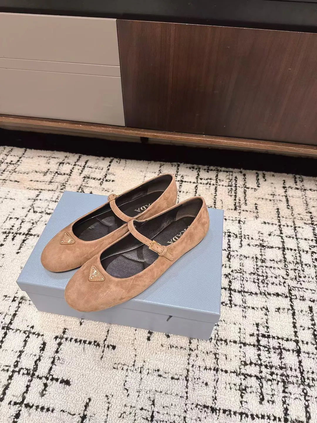 Туфли Женские Prada 11426434
