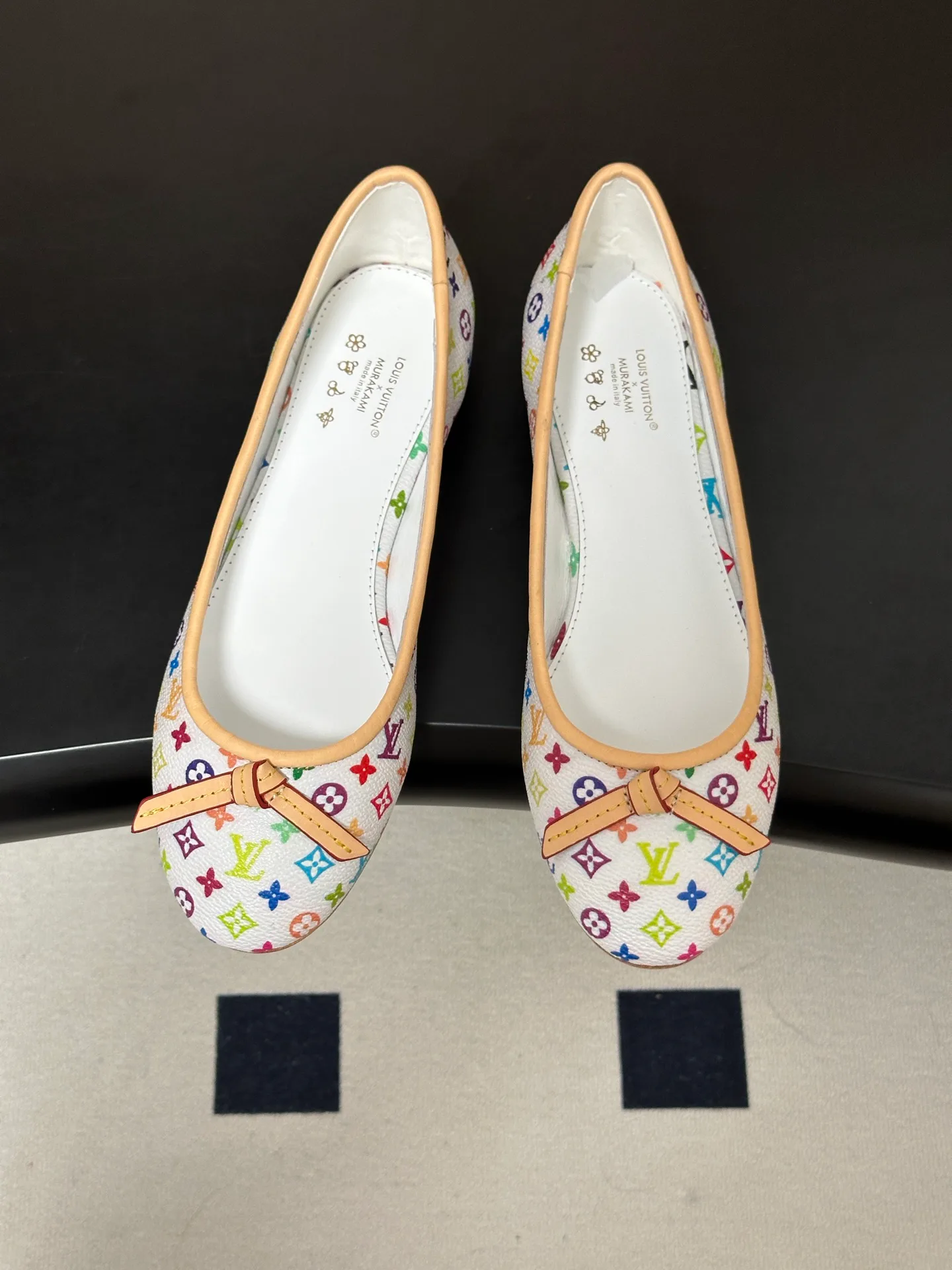 Балетки Женские Louis Vuitton 18049410