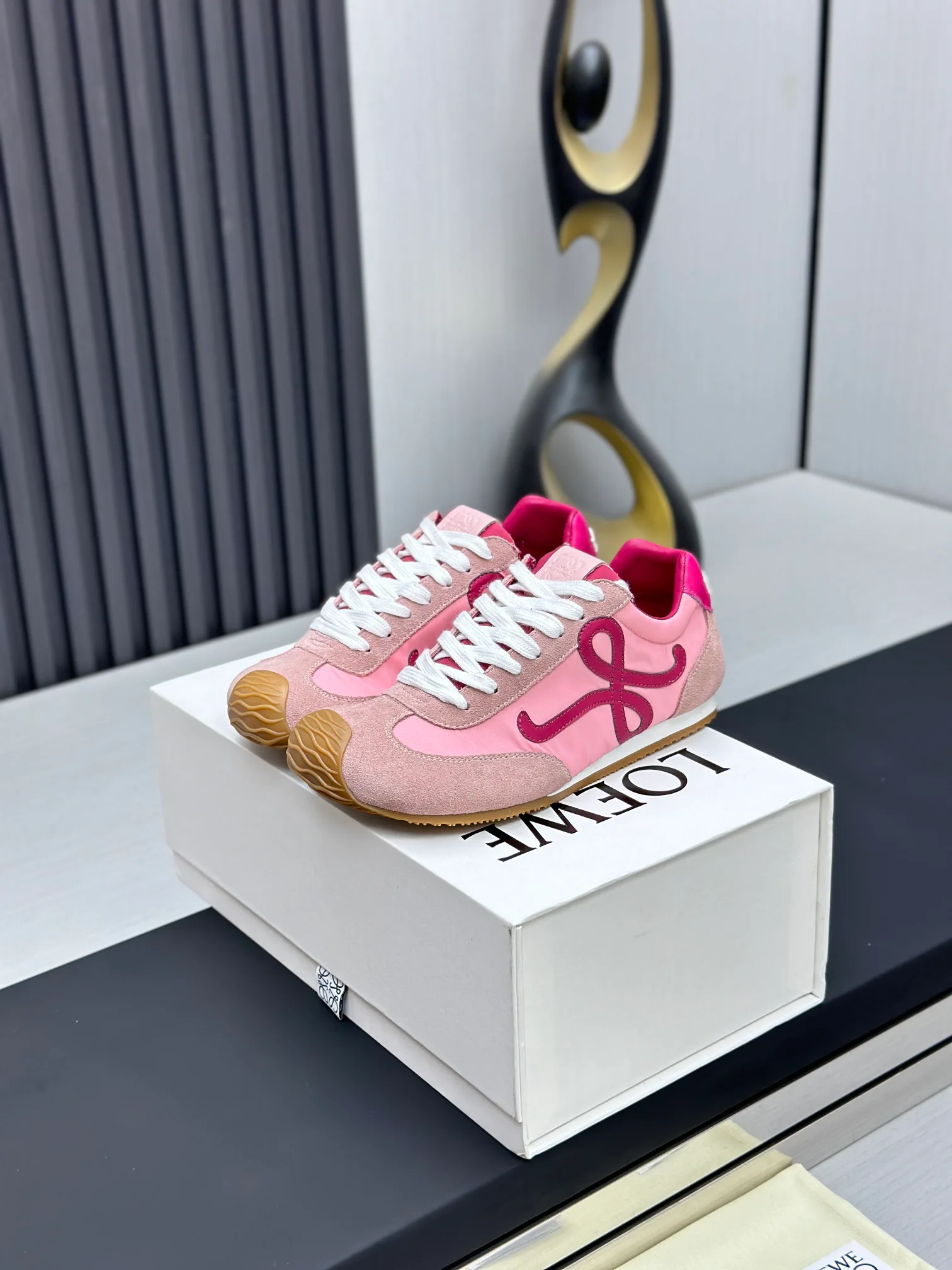 Кроссовки Женские Loewe 153039